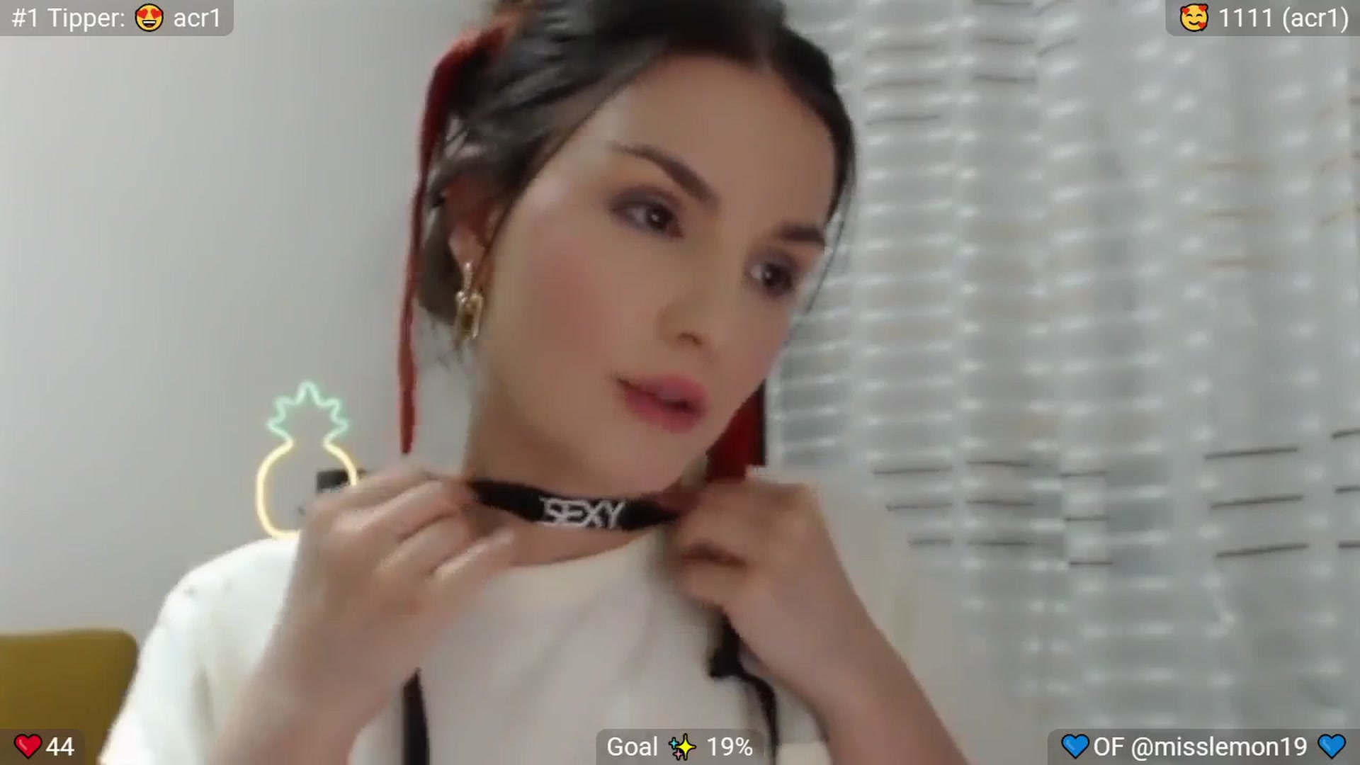 Gallery image thumbnail from MissReno's myfreecams stream on, 08/10/2025, 20:08 image 19 of 20