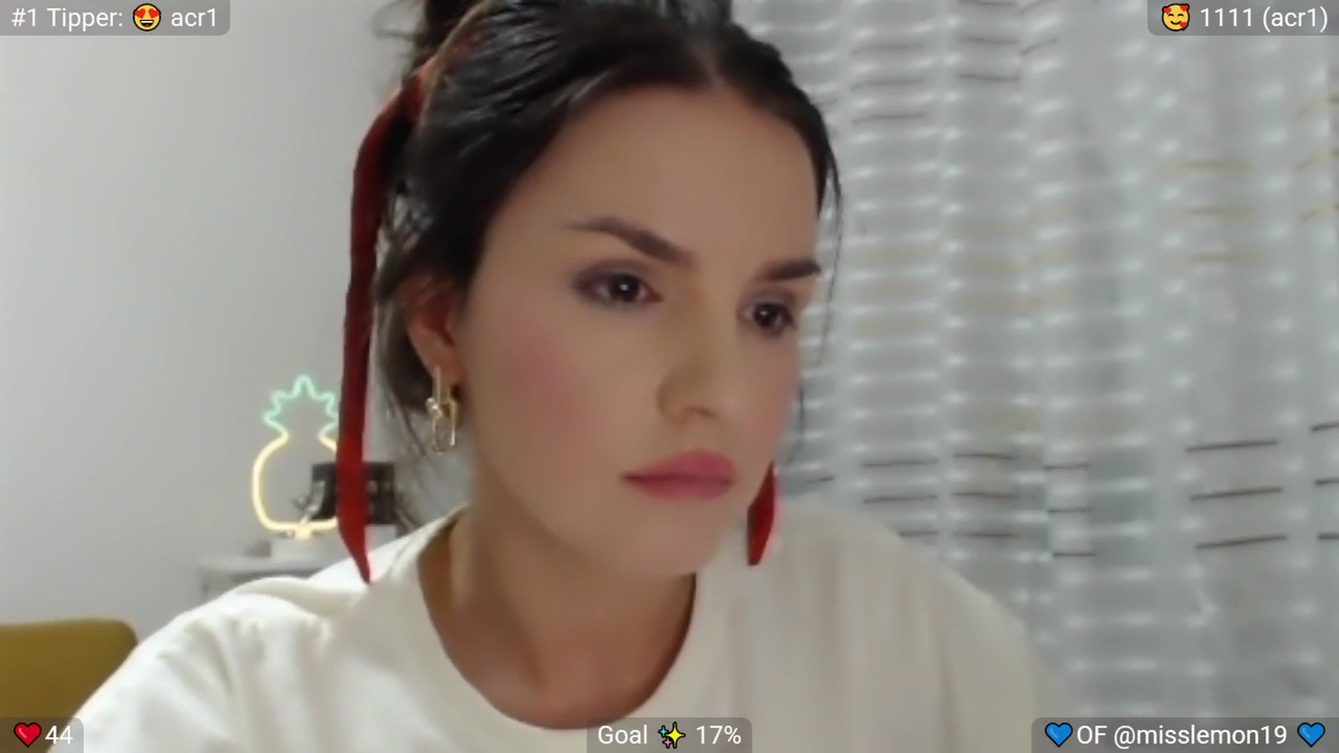 Gallery image thumbnail from MissReno's myfreecams stream on, 08/10/2025, 20:08 image 9 of 20