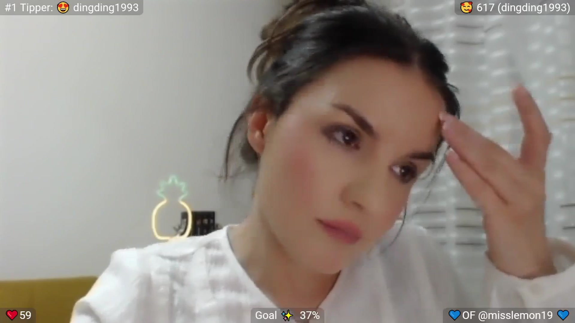 Gallery image thumbnail from MissReno's myfreecams stream on, 08/14/2025, 20:27 image 11 of 20