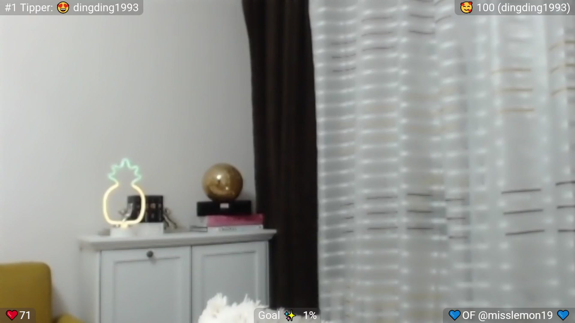 Gallery image thumbnail from MissReno's myfreecams stream on, 08/15/2025, 19:54 image 2 of 20