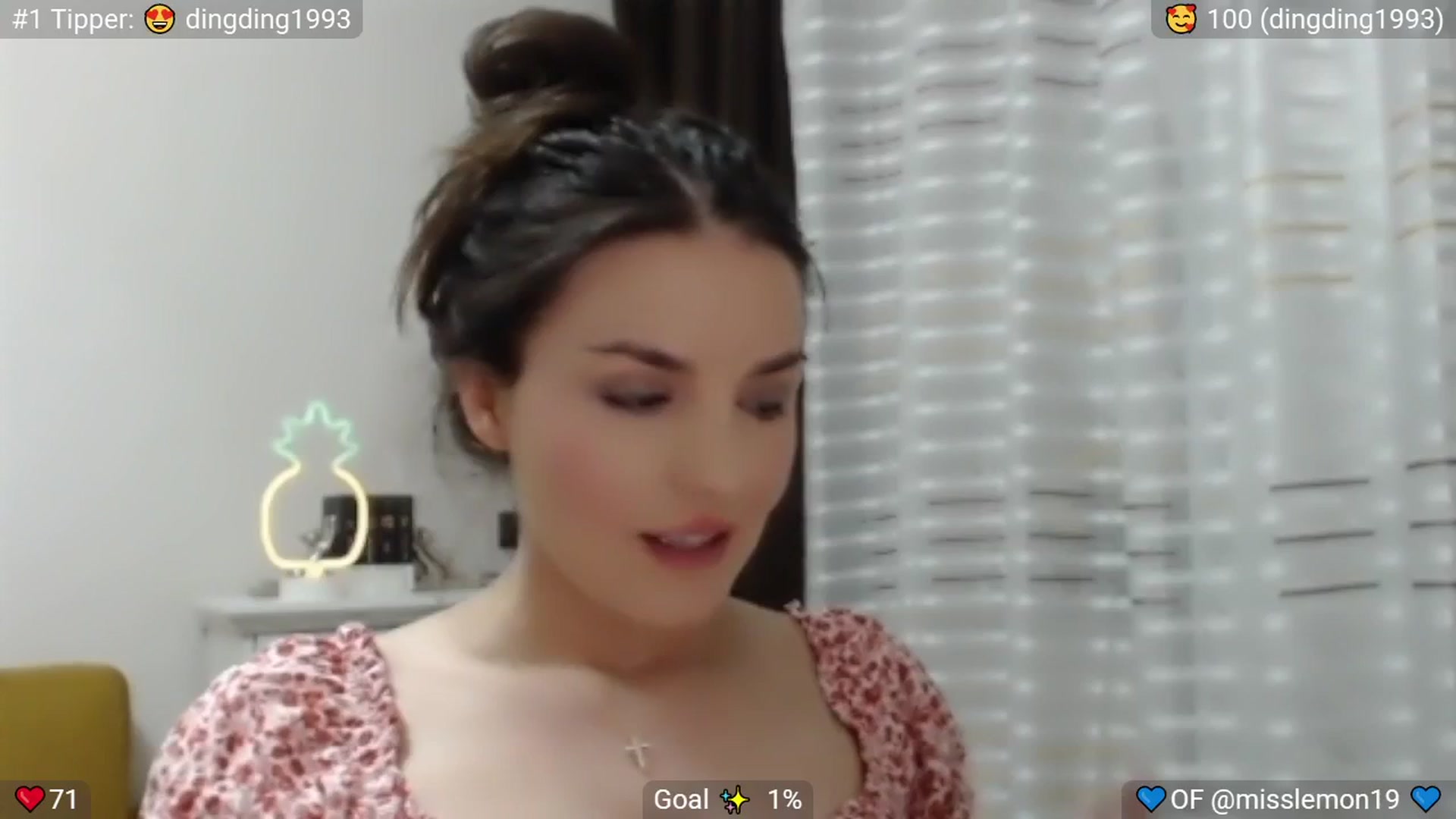 Gallery image thumbnail from MissReno's myfreecams stream on, 08/15/2025, 19:54 image 3 of 20