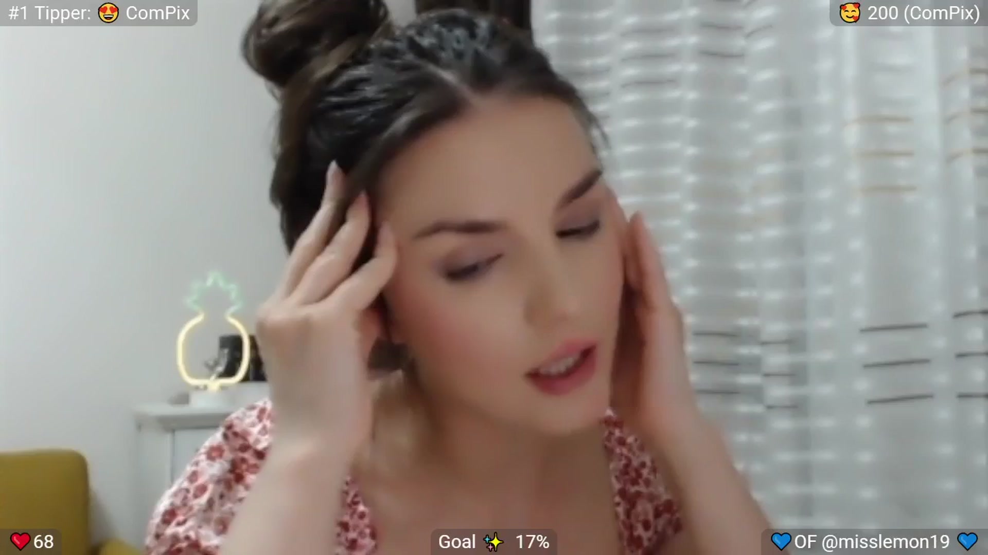 Gallery image thumbnail from MissReno's myfreecams stream on, 08/15/2025, 21:34 image 19 of 20