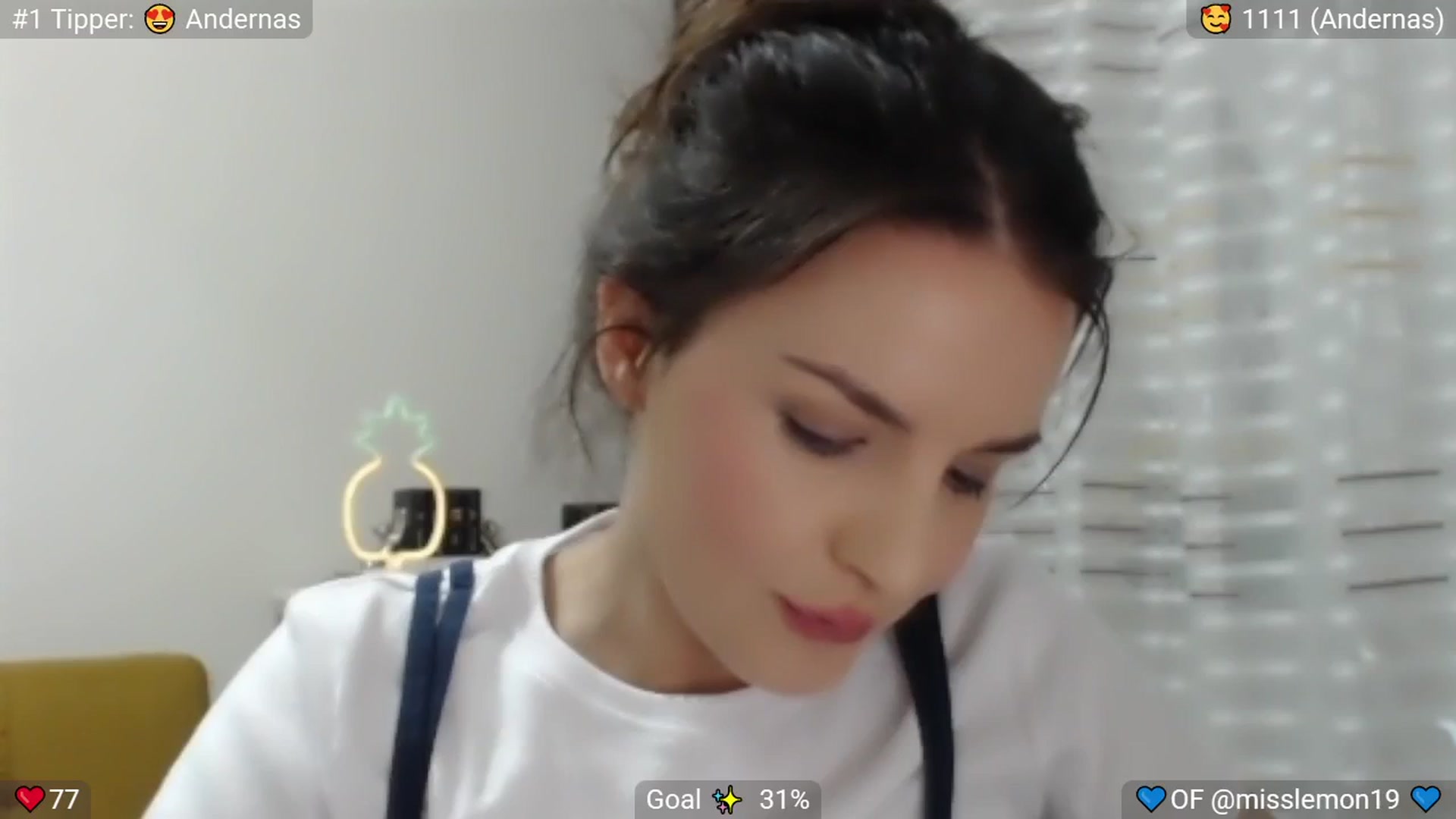 Gallery image thumbnail from MissReno's myfreecams stream on, 08/17/2025, 06:55 image 13 of 20