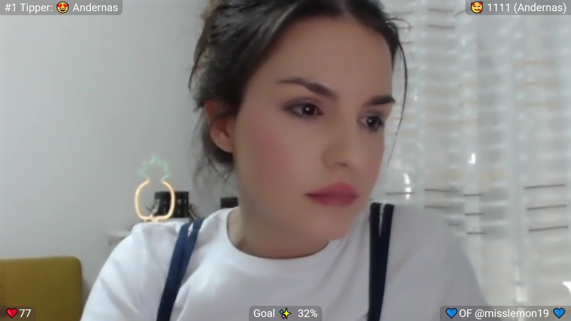 Gallery image thumbnail from MissReno's myfreecams stream on, 08/17/2025, 06:55 image 20 of 20