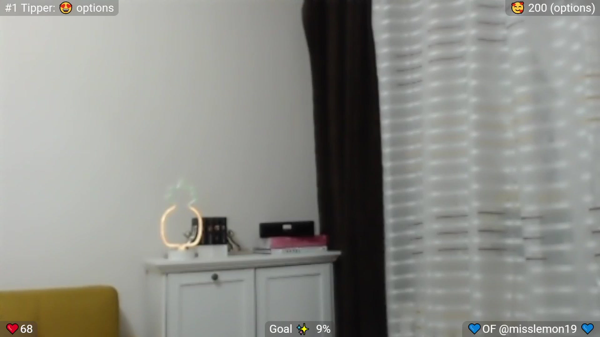 Gallery image thumbnail from MissReno's myfreecams stream on, 08/17/2025, 19:47 image 18 of 20