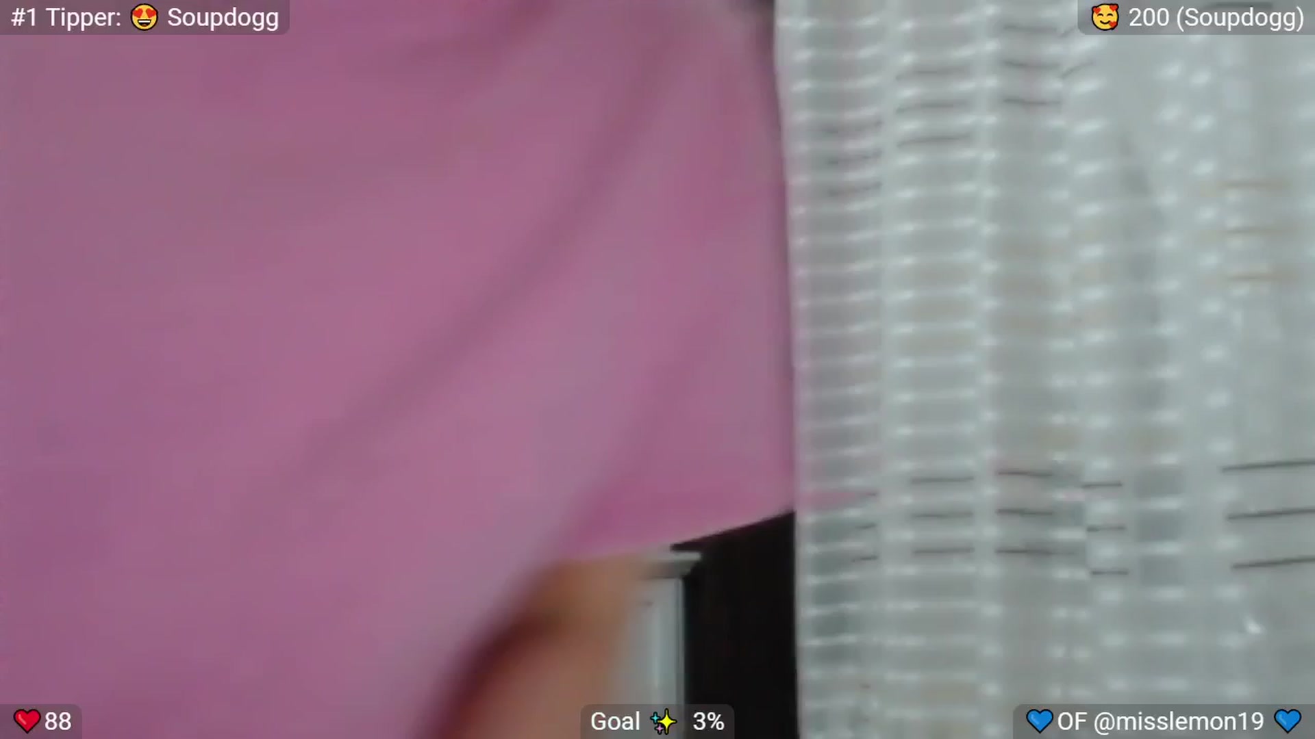 Gallery image thumbnail from MissReno's myfreecams stream on, 08/21/2025, 17:41 image 13 of 20