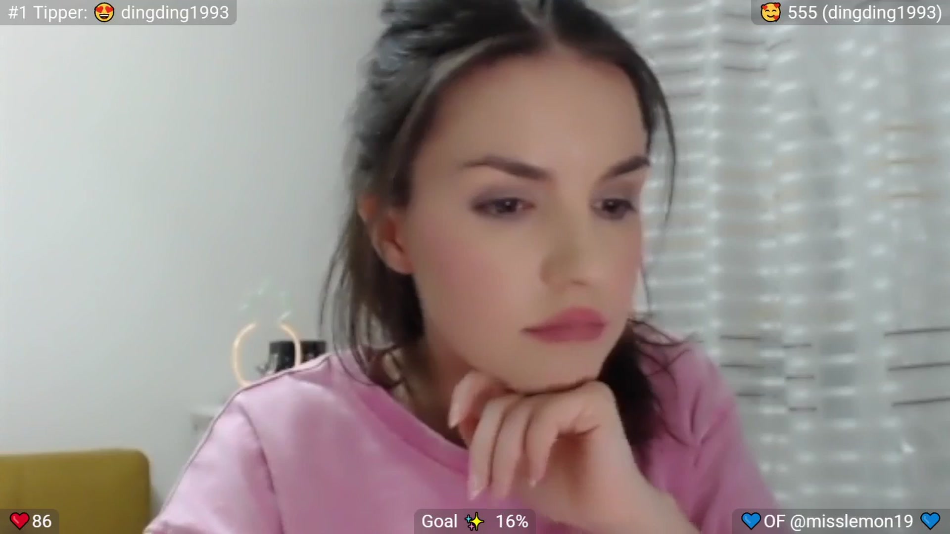 Gallery image thumbnail from MissReno's myfreecams stream on, 08/21/2025, 18:42 image 18 of 20