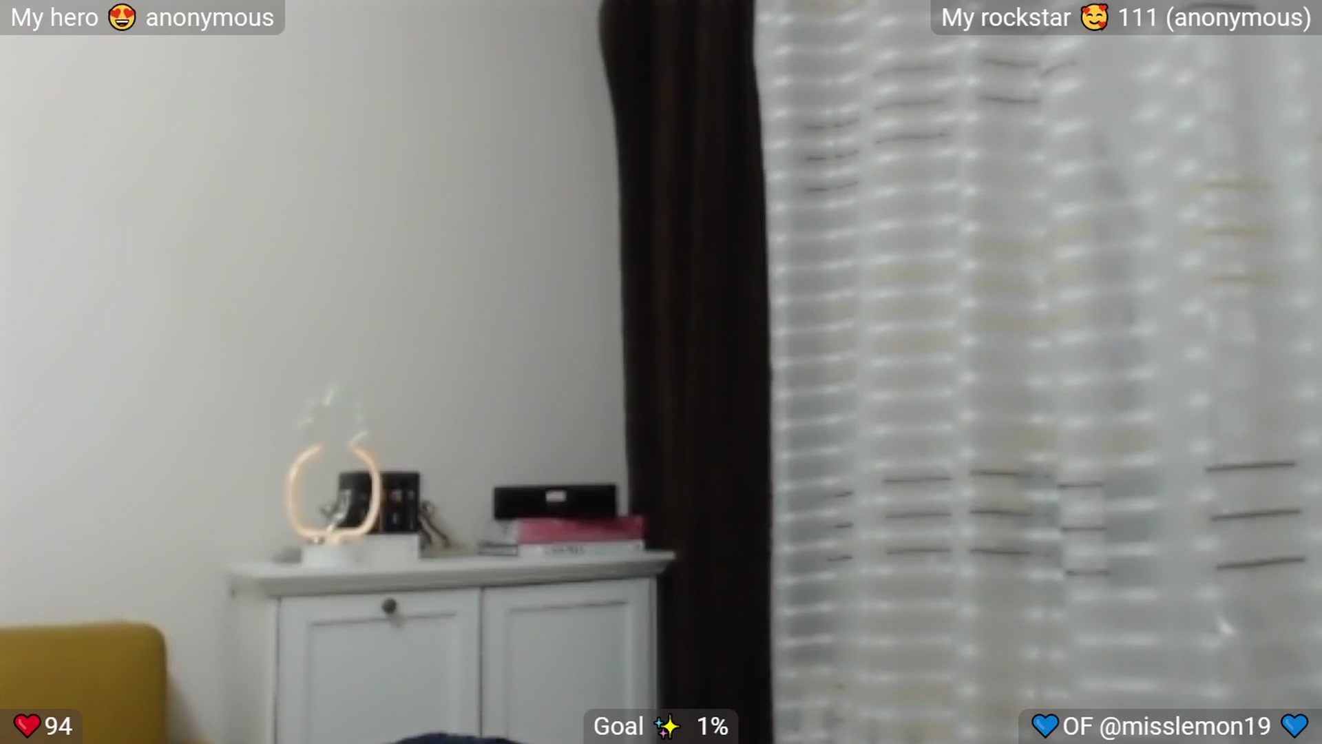 Gallery image thumbnail from MissReno's myfreecams stream on, 08/22/2025, 17:46 image 13 of 20