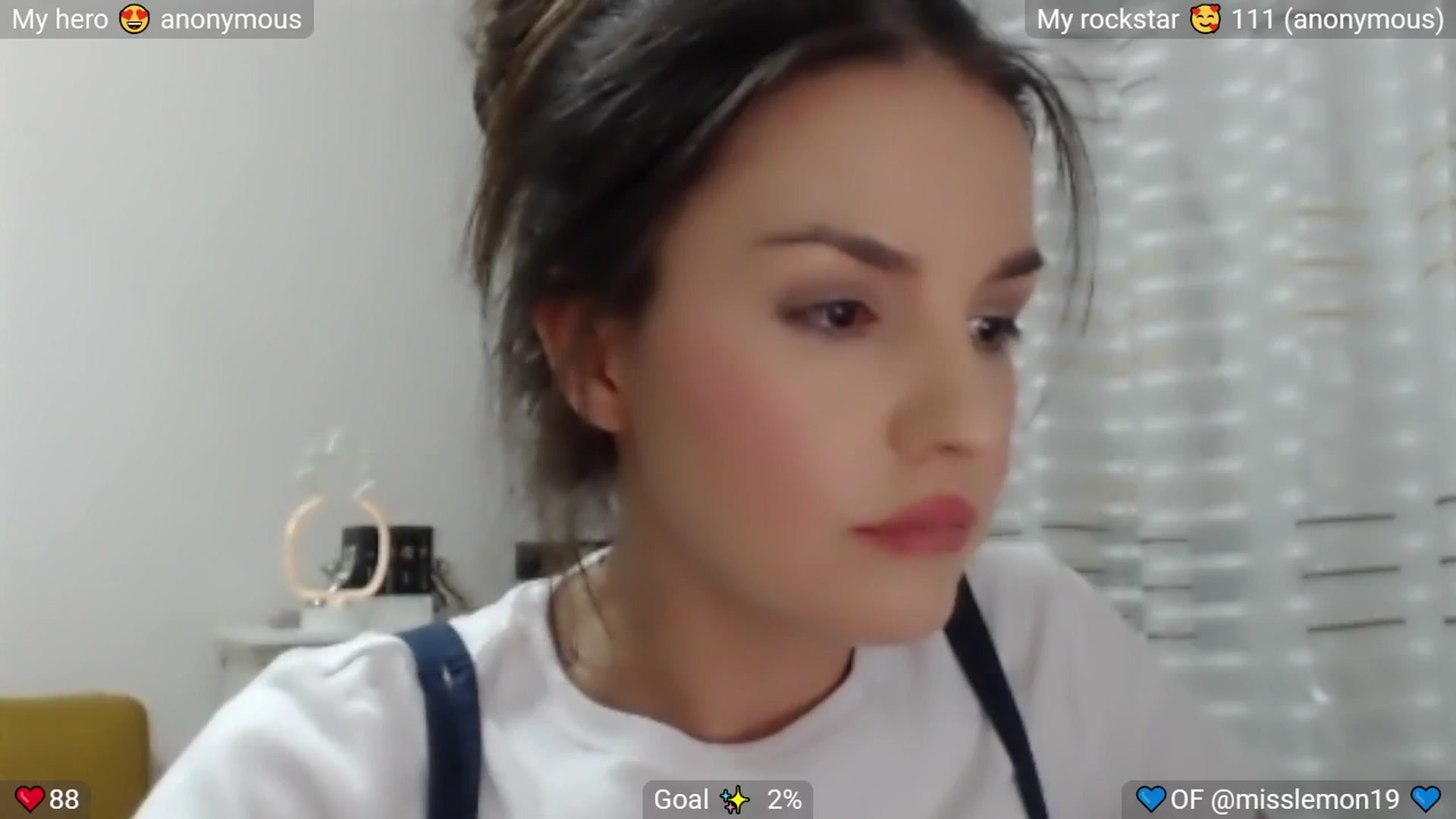 Gallery image thumbnail from MissReno's myfreecams stream on, 08/22/2025, 19:07 image 18 of 20