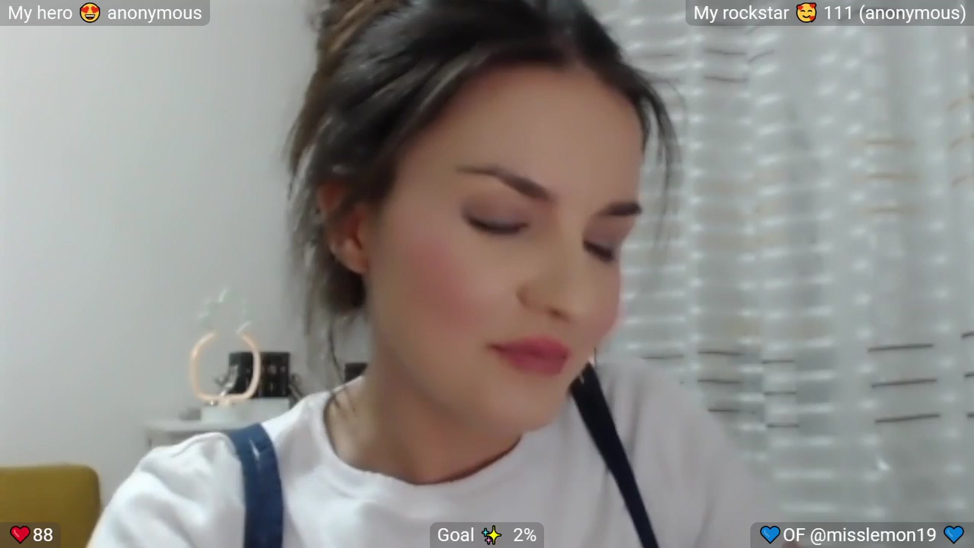 Gallery image thumbnail from MissReno's myfreecams stream on, 08/22/2025, 19:07 image 13 of 20