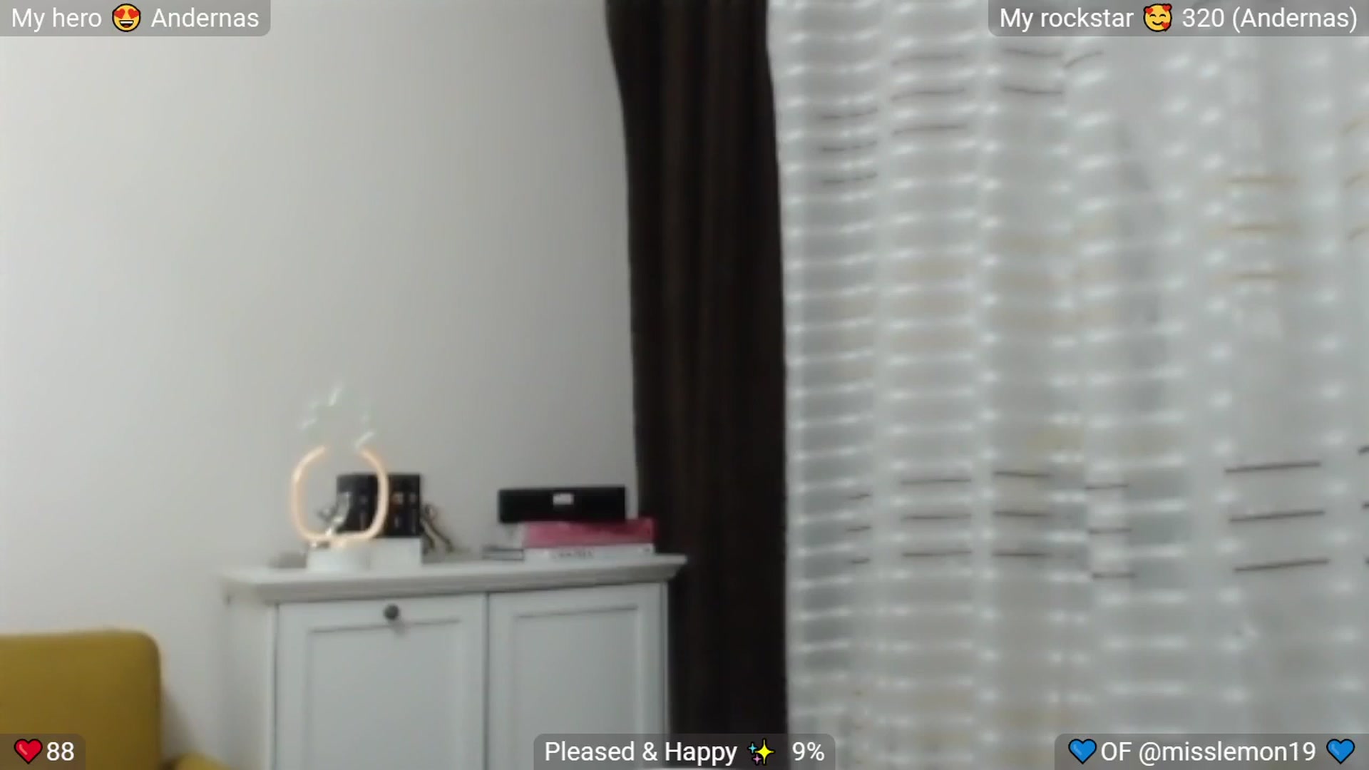 Gallery image thumbnail from MissReno's myfreecams stream on, 08/23/2025, 16:46 image 9 of 20
