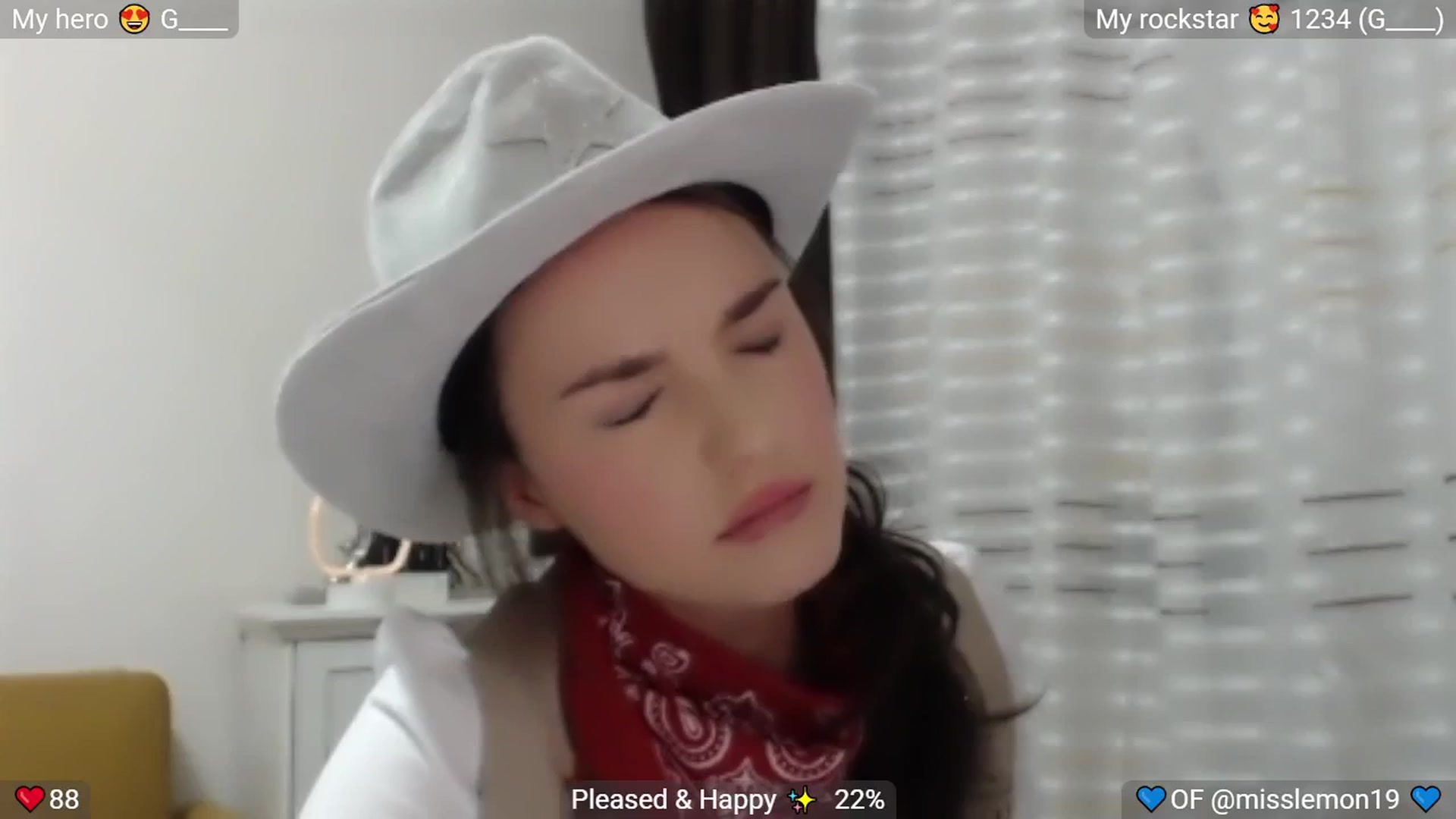 Gallery image thumbnail from MissReno's myfreecams stream on, 08/23/2025, 16:46 image 15 of 20
