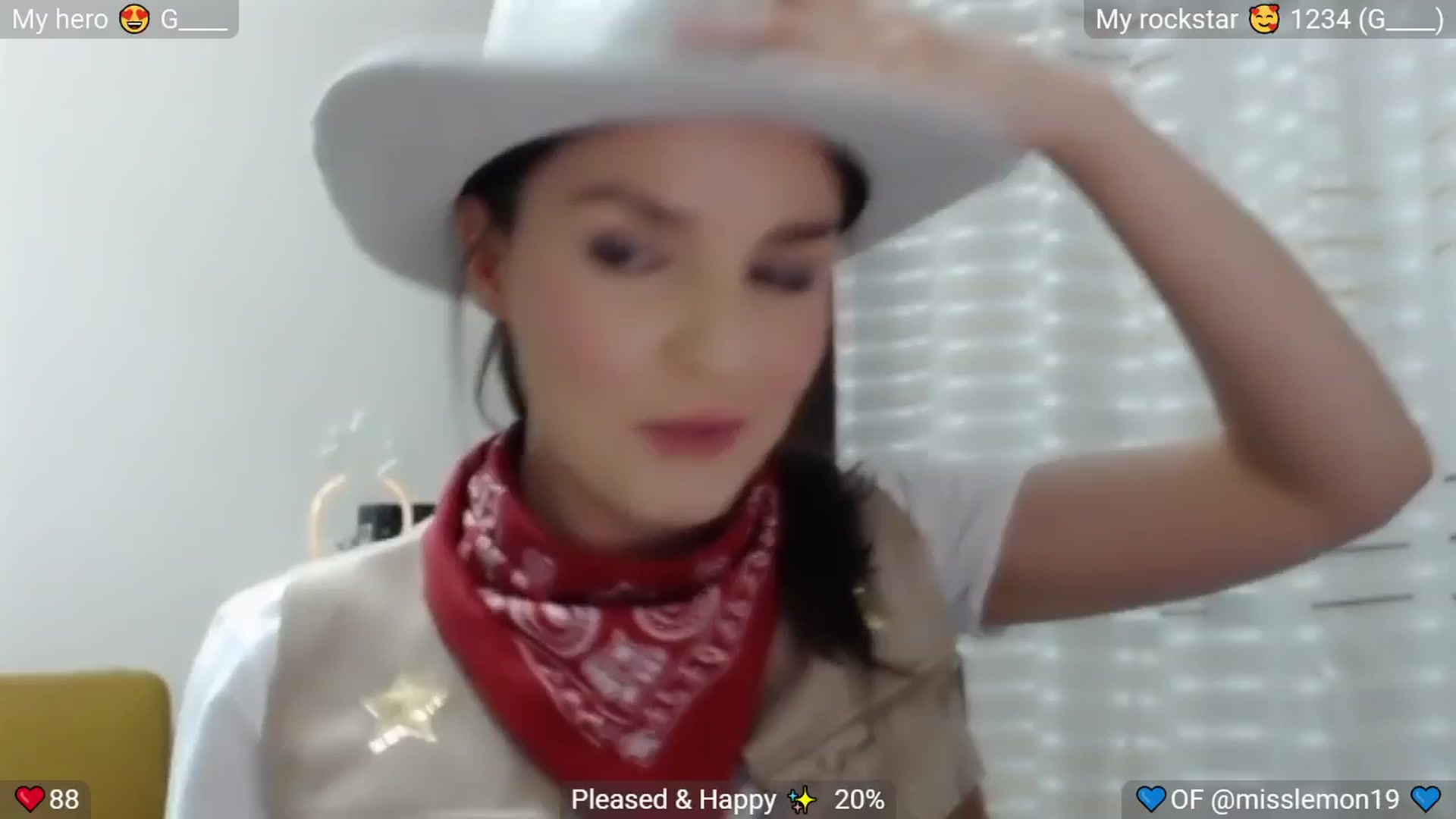 Gallery image thumbnail from MissReno's myfreecams stream on, 08/23/2025, 16:46 image 10 of 20