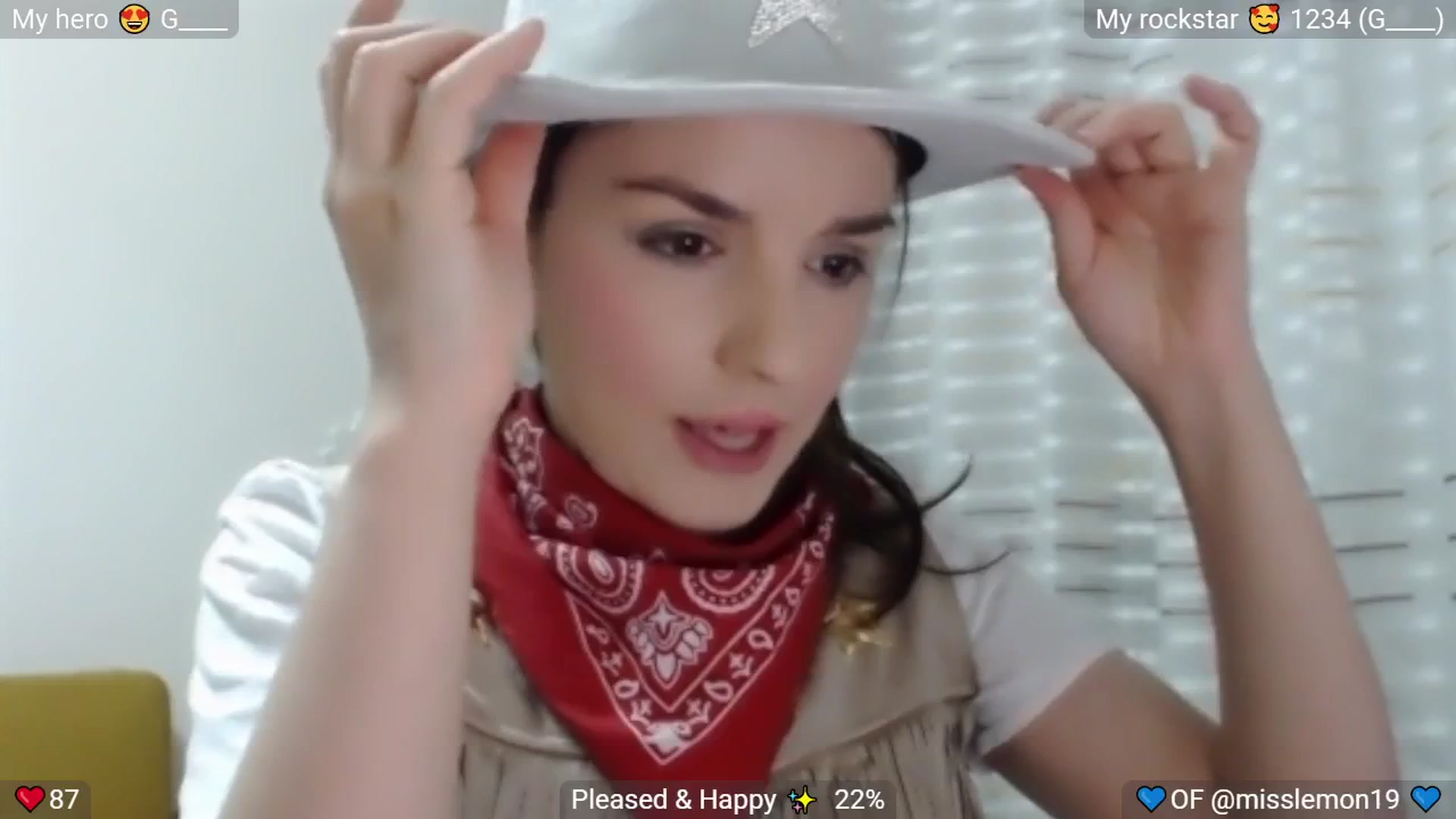 Gallery image thumbnail from MissReno's myfreecams stream on, 08/23/2025, 17:16 image 4 of 20