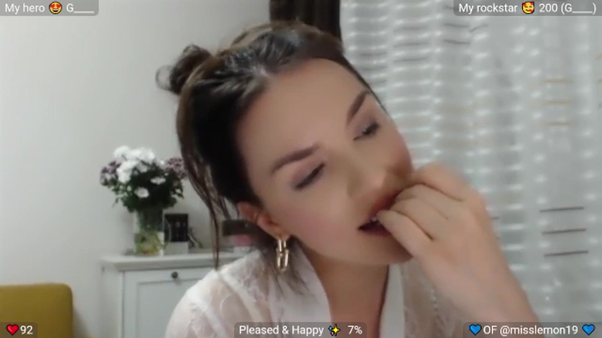 Gallery image thumbnail from MissReno's myfreecams stream on, 08/24/2025, 19:23 image 20 of 20