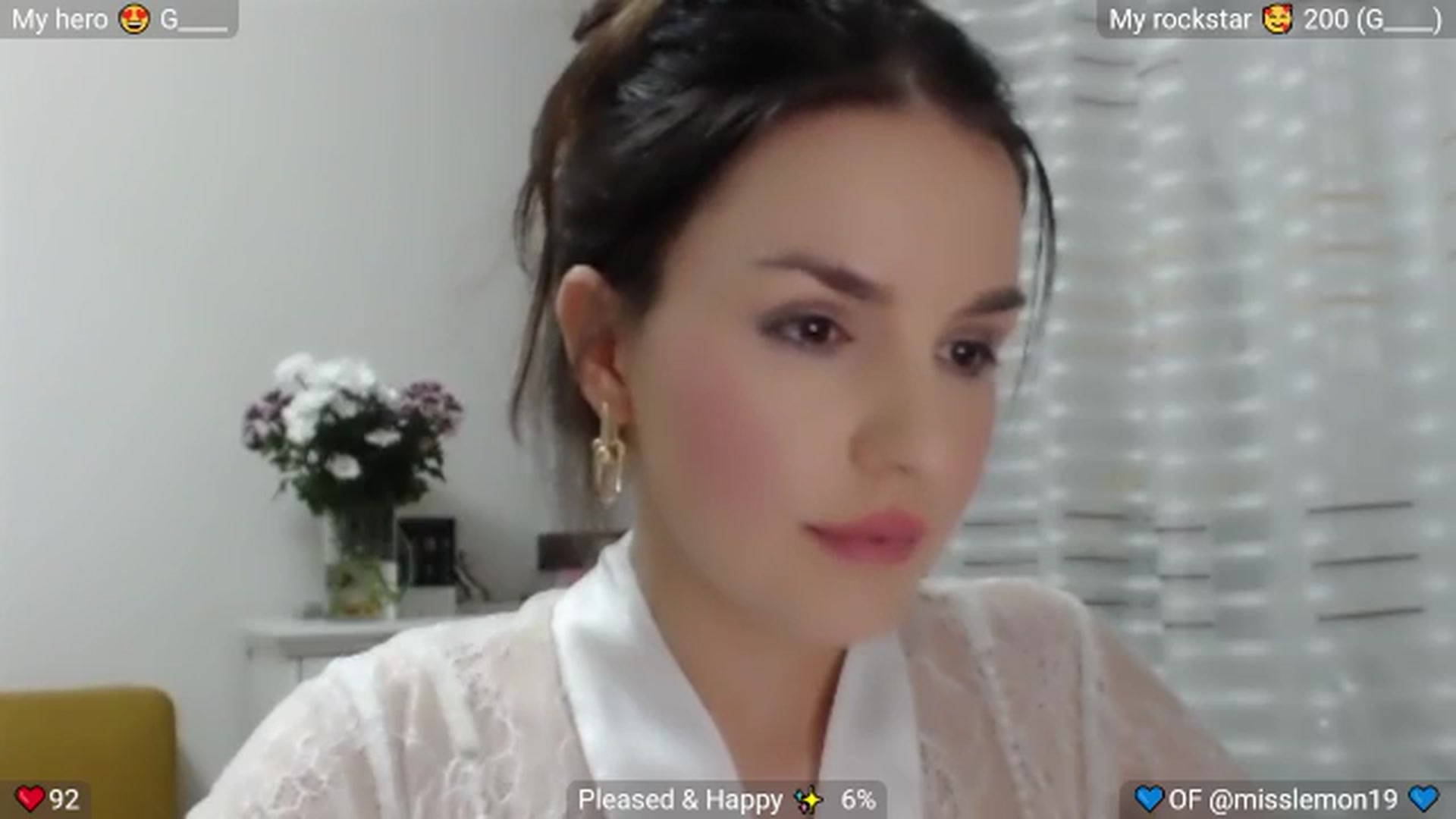 Gallery image thumbnail from MissReno's myfreecams stream on, 08/24/2025, 19:23 image 7 of 20