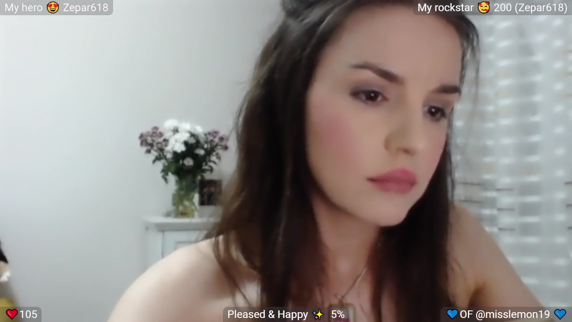 Gallery image thumbnail from MissReno's myfreecams stream on, 08/29/2025, 18:31 image 8 of 20