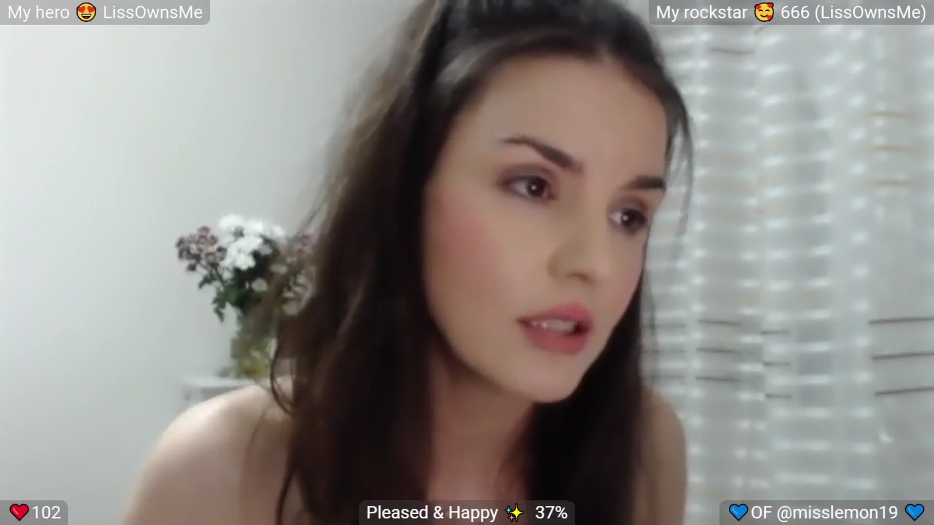 Gallery image thumbnail from MissReno's myfreecams stream on, 08/29/2025, 21:58 image 7 of 20