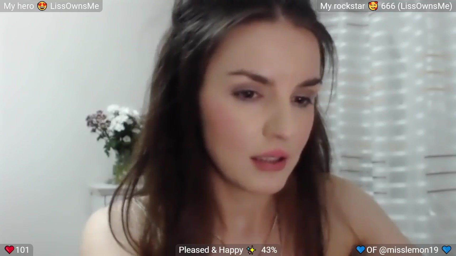 Gallery image thumbnail from MissReno's myfreecams stream on, 08/29/2025, 21:58 image 12 of 20