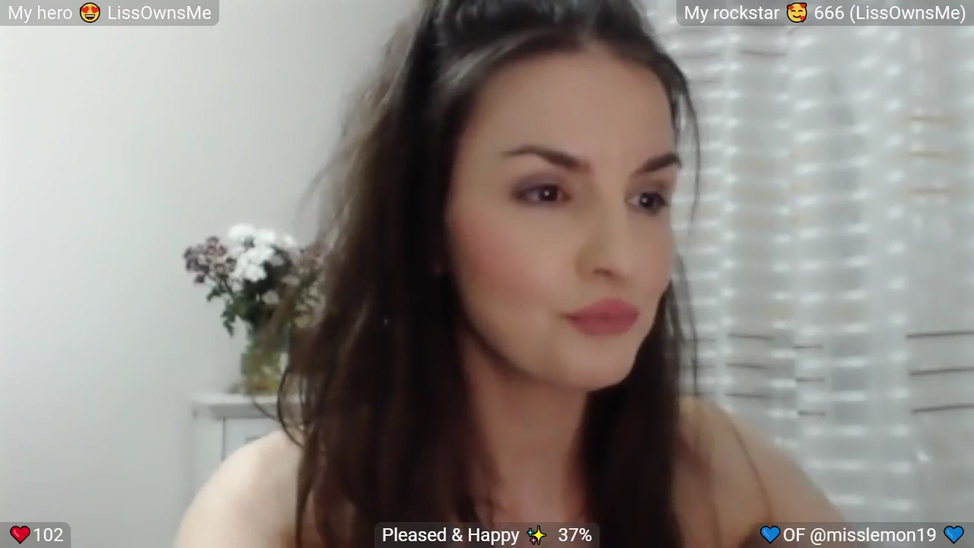 Gallery image thumbnail from MissReno's myfreecams stream on, 08/29/2025, 21:58 image 6 of 20