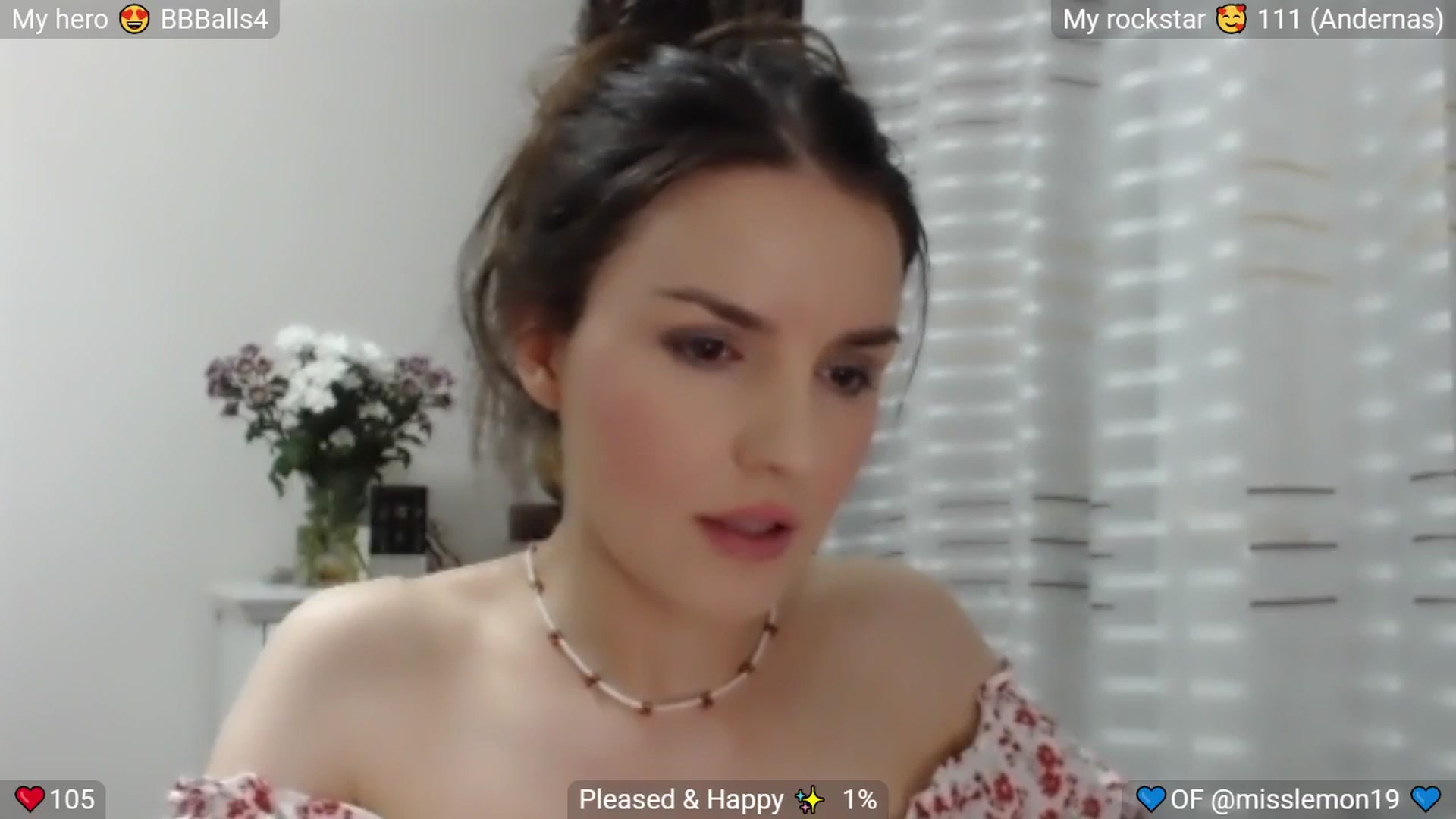 Gallery image thumbnail from MissReno's myfreecams stream on, 08/30/2025, 18:37 image 11 of 20