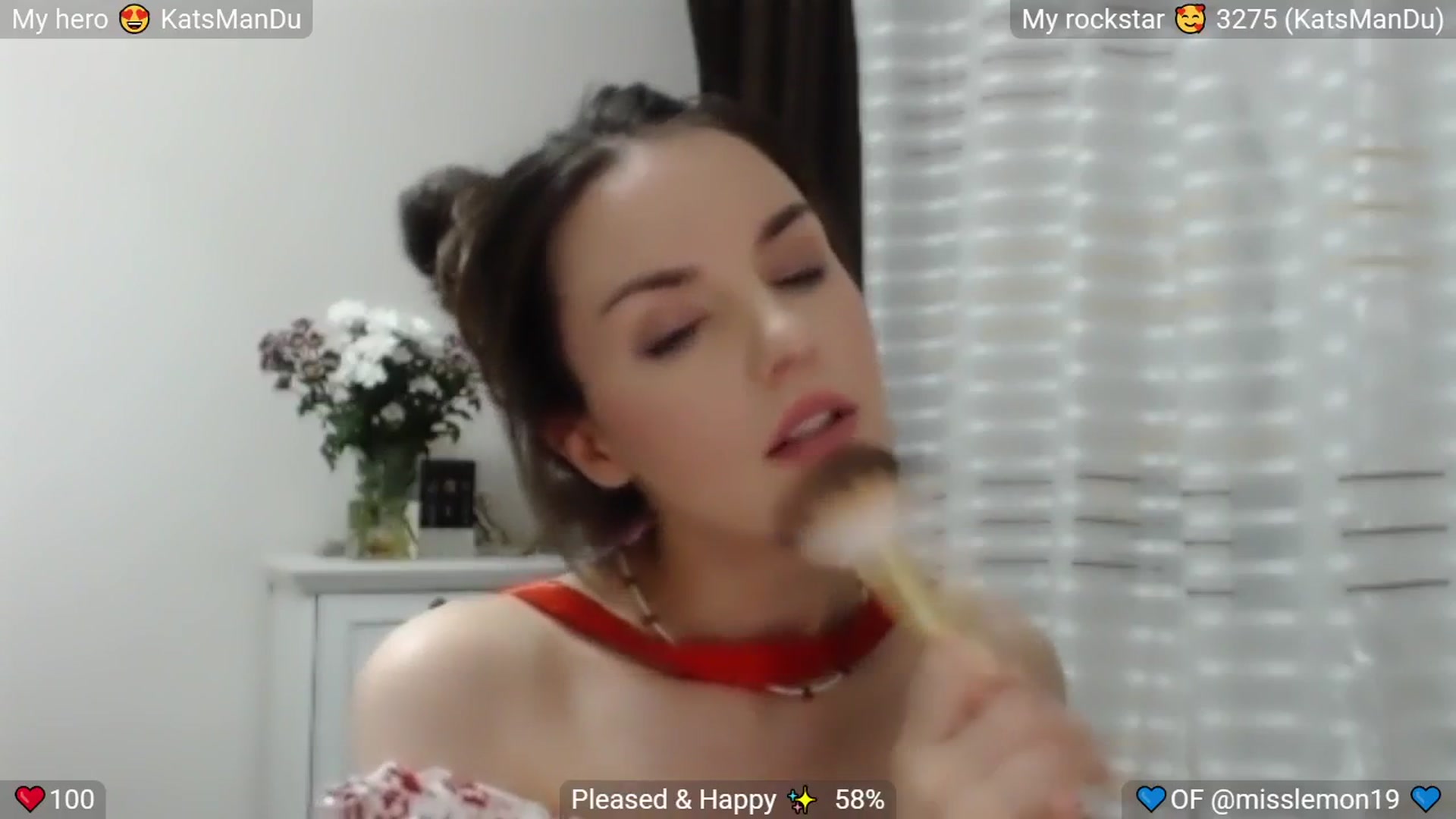 Gallery image thumbnail from MissReno's myfreecams stream on, 08/31/2025, 01:43 image 19 of 20