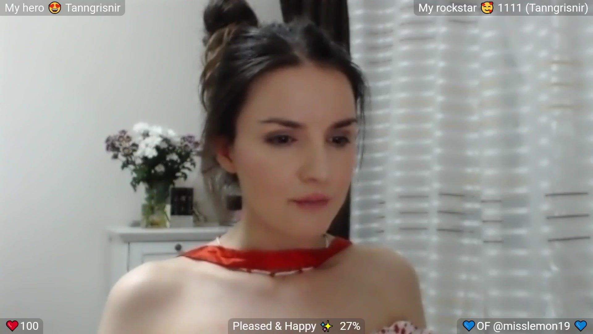 Gallery image thumbnail from MissReno's myfreecams stream on, 08/31/2025, 01:43 image 15 of 20