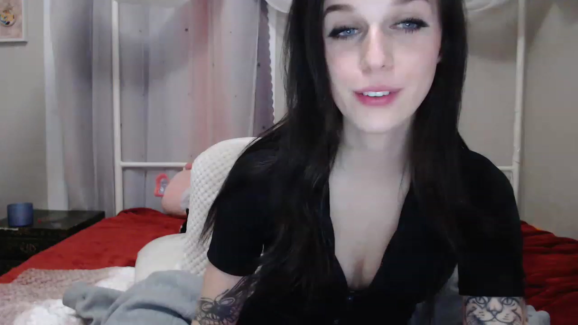 Gallery image thumbnail from MissRhi's myfreecams stream on, 01/05/2023, 09:56 image 13 of 20