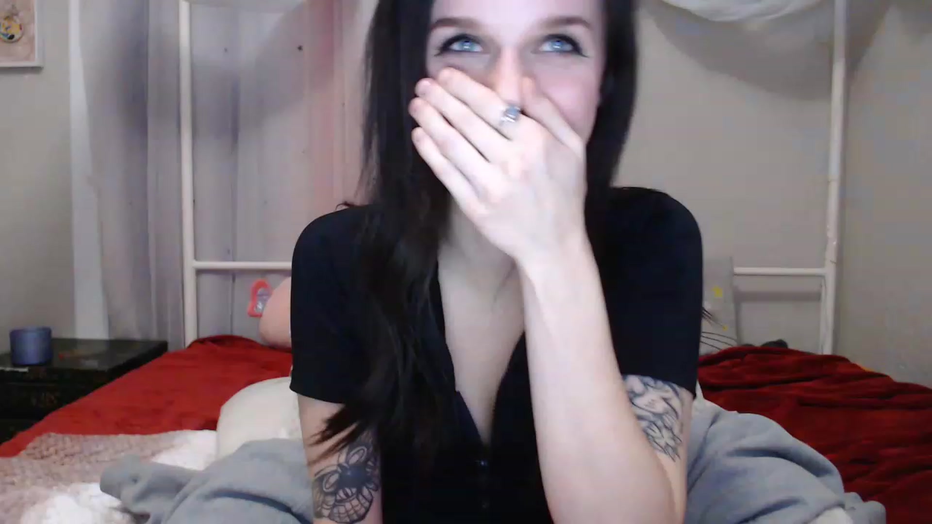 Gallery image thumbnail from MissRhi's myfreecams stream on, 01/05/2023, 09:56 image 14 of 20