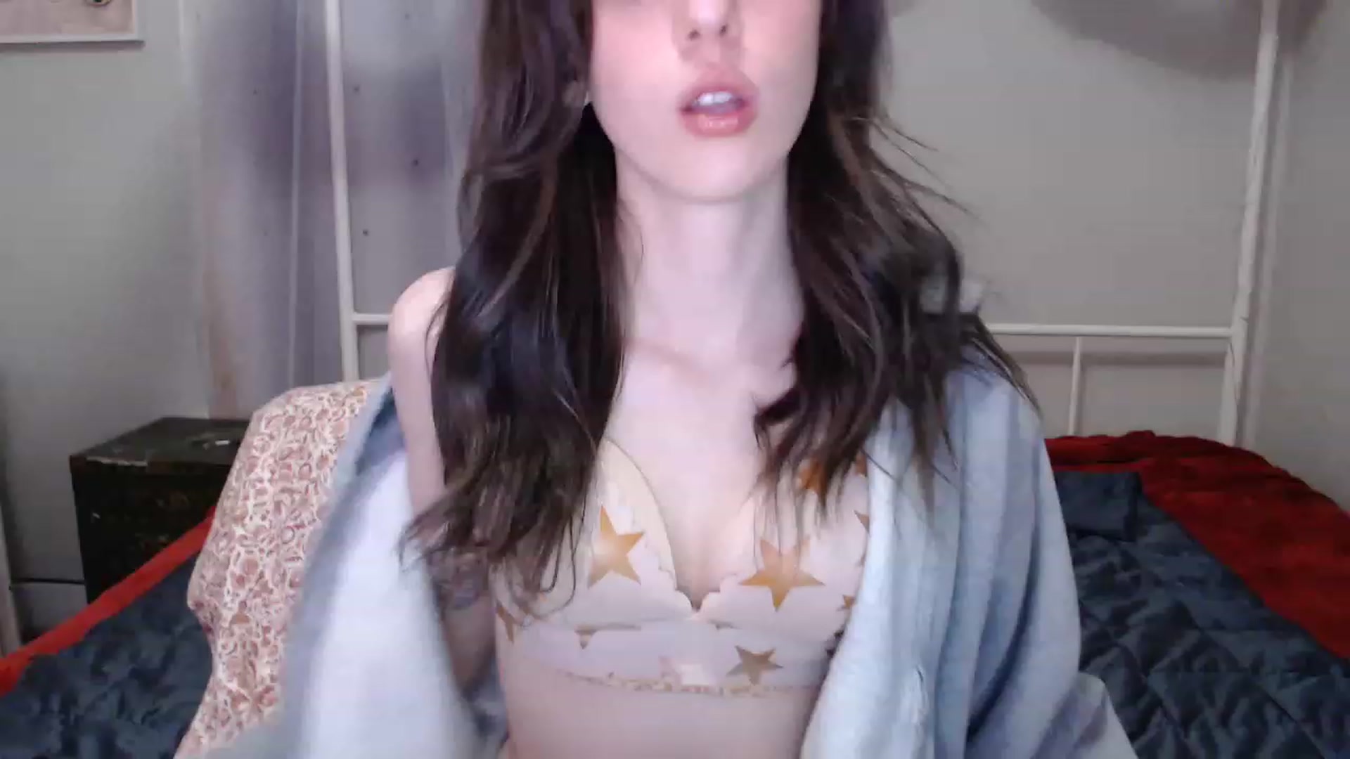 Gallery image thumbnail from MissRhi's myfreecams stream on, 03/27/2023, 06:31 image 3 of 20