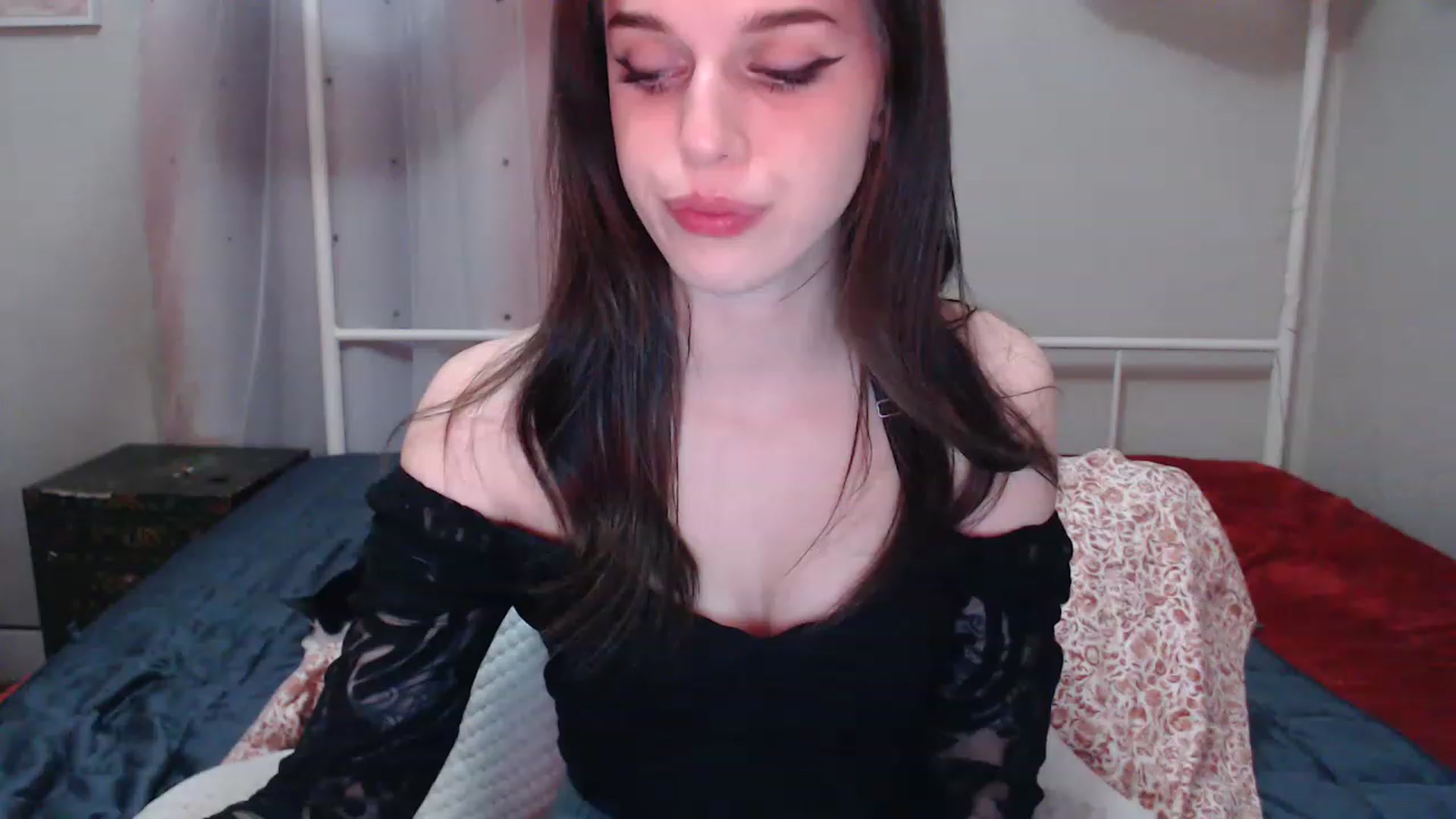 Gallery image thumbnail from MissRhi's myfreecams stream on, 03/30/2023, 05:49 image 7 of 20
