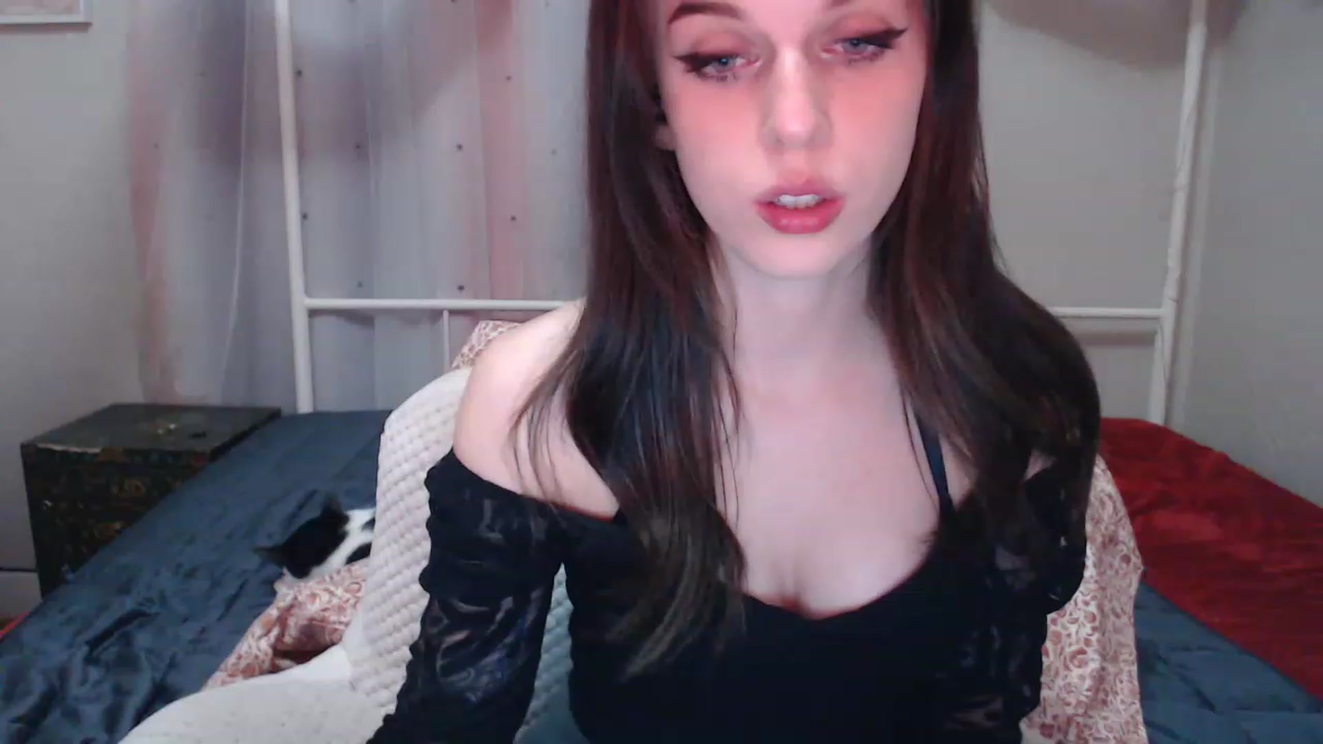 Gallery image thumbnail from MissRhi's myfreecams stream on, 03/30/2023, 05:49 image 9 of 20