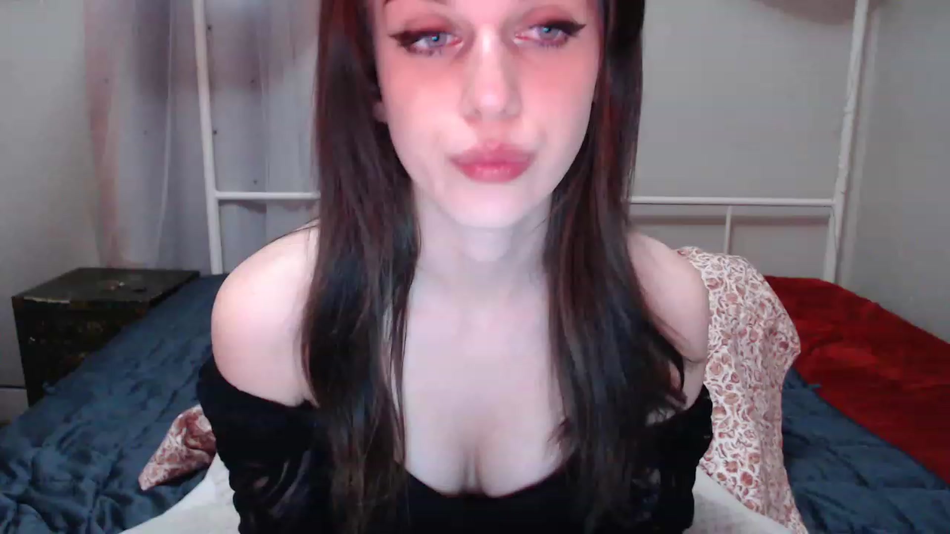 Gallery image thumbnail from MissRhi's myfreecams stream on, 03/30/2023, 05:49 image 1 of 20