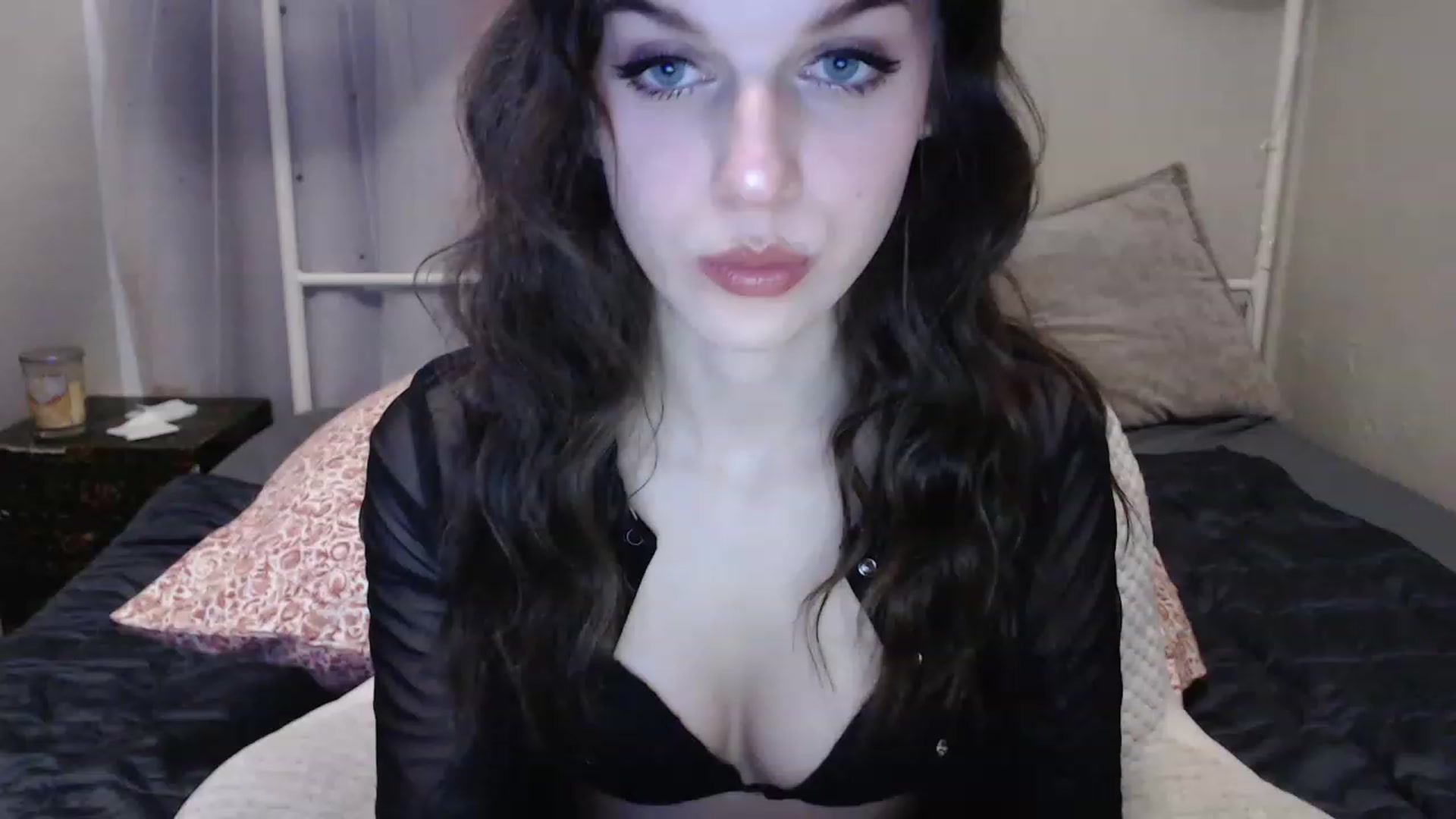 Gallery image thumbnail from MissRhi's myfreecams stream on, 04/17/2023, 05:45 image 3 of 20