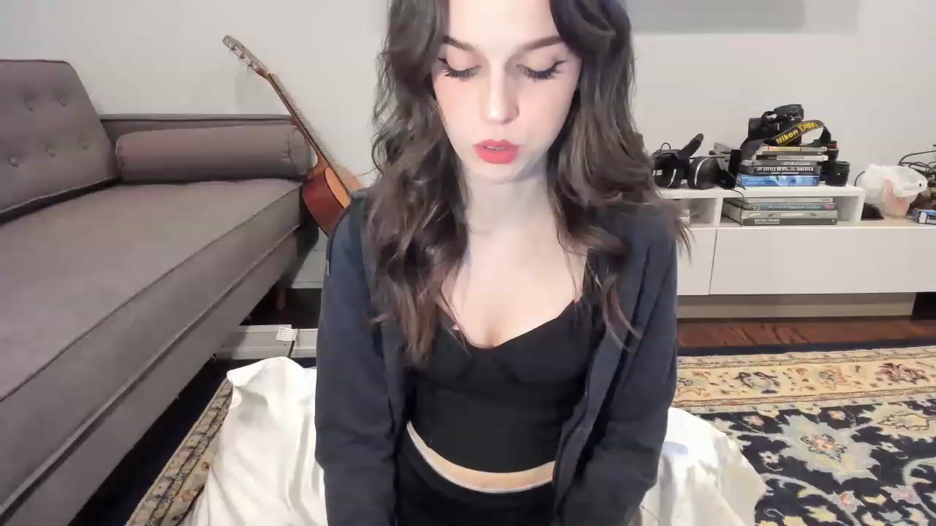 Gallery image thumbnail from MissRhi's myfreecams stream on, 04/23/2023, 07:43 image 16 of 20