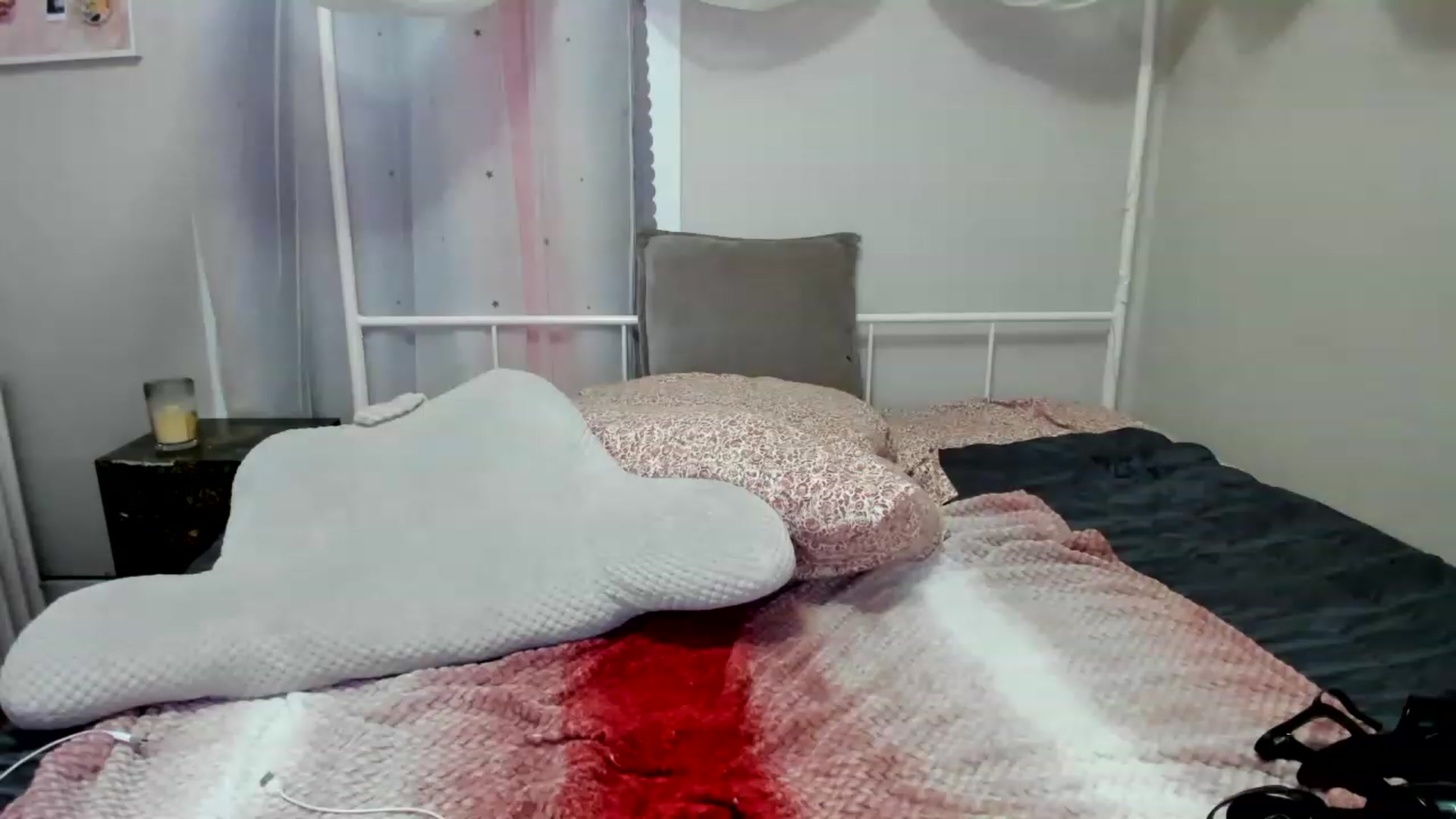 Gallery image thumbnail from MissRhi's myfreecams stream on, 04/28/2023, 06:35 image 12 of 20