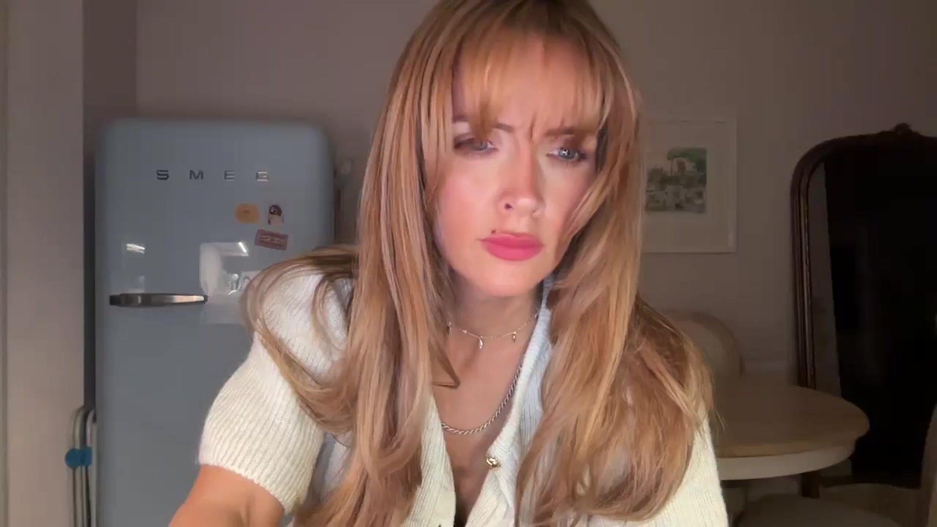 Gallery image thumbnail from MissRobinHood's myfreecams stream on, 06/02/2025, 22:40 image 15 of 20