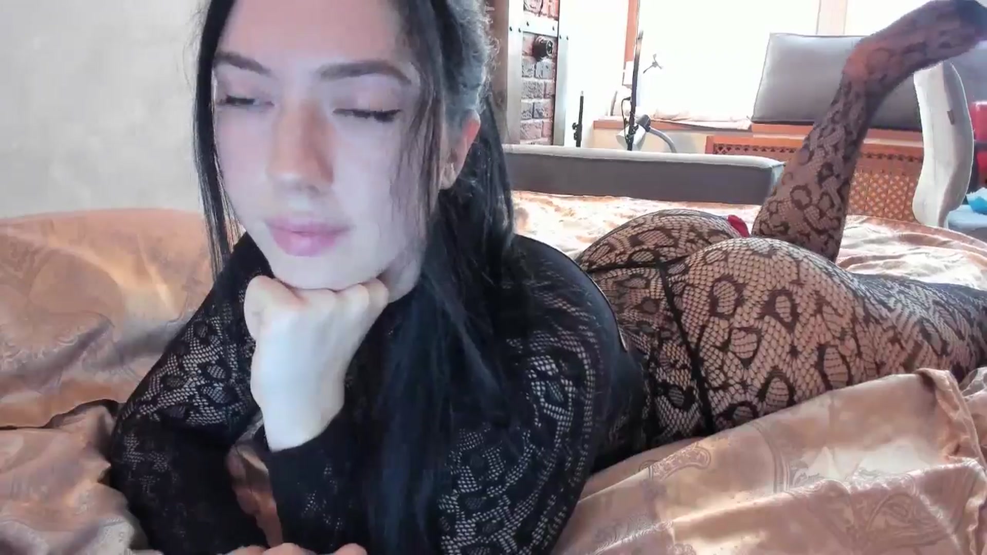 Gallery image thumbnail from MissRomania's myfreecams stream on, 08/01/2024, 14:23 image 15 of 20