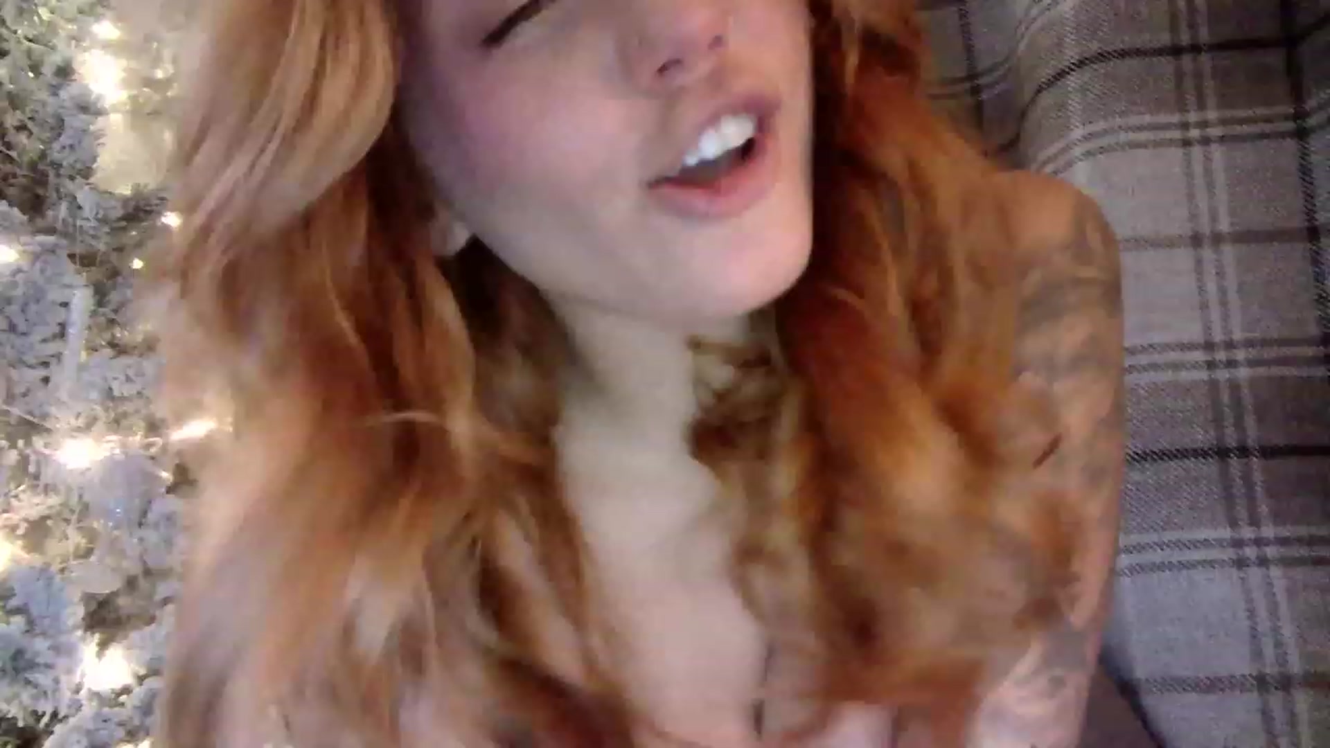 Gallery image thumbnail from MissRose2792's myfreecams stream on, 11/15/2022, 07:13 image 4 of 20