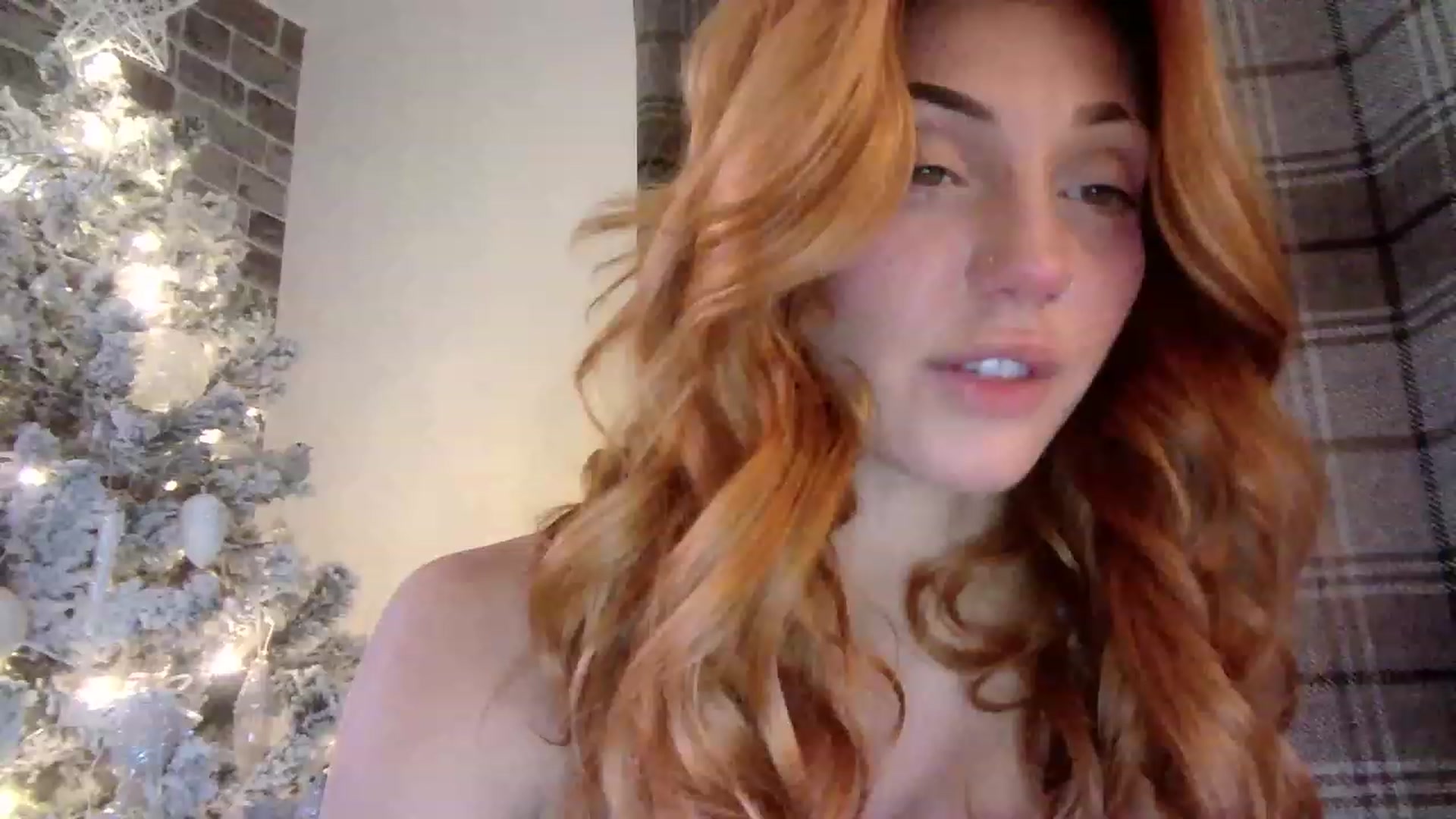 Gallery image thumbnail from MissRose2792's myfreecams stream on, 11/15/2022, 07:13 image 5 of 20