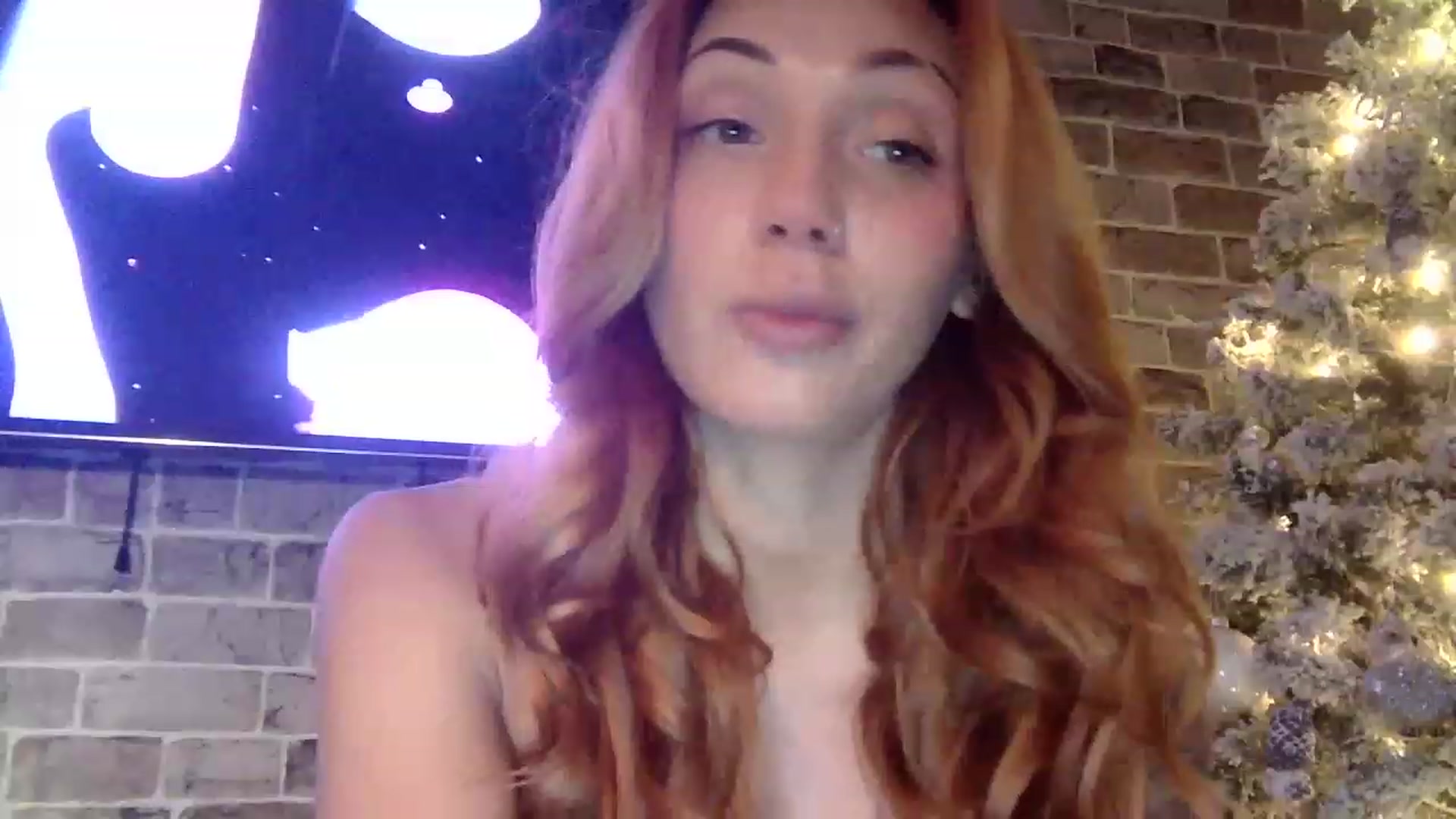 Gallery image thumbnail from MissRose2792's myfreecams stream on, 11/22/2022, 08:00 image 9 of 20