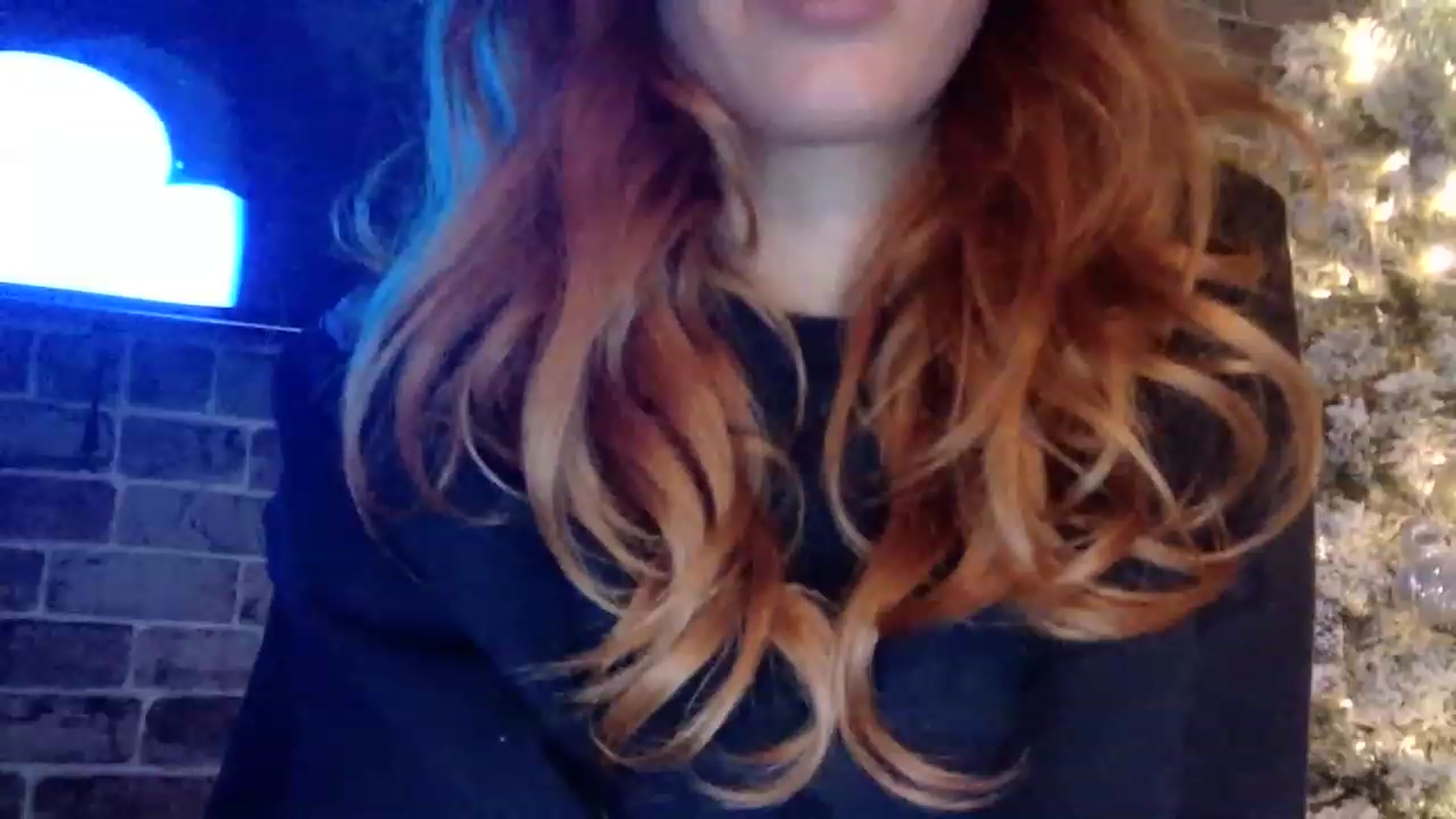 Gallery image thumbnail from MissRose2792's myfreecams stream on, 11/28/2022, 07:51 image 5 of 20