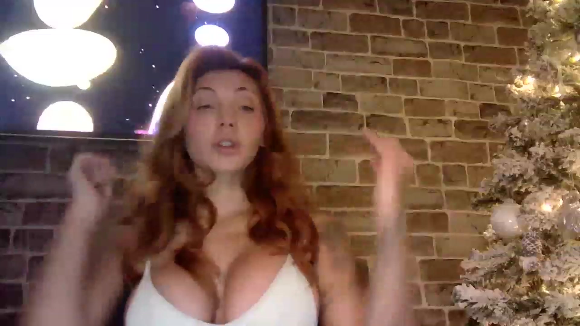 Gallery image thumbnail from MissRose2792's myfreecams stream on, 12/05/2022, 07:28 image 8 of 20
