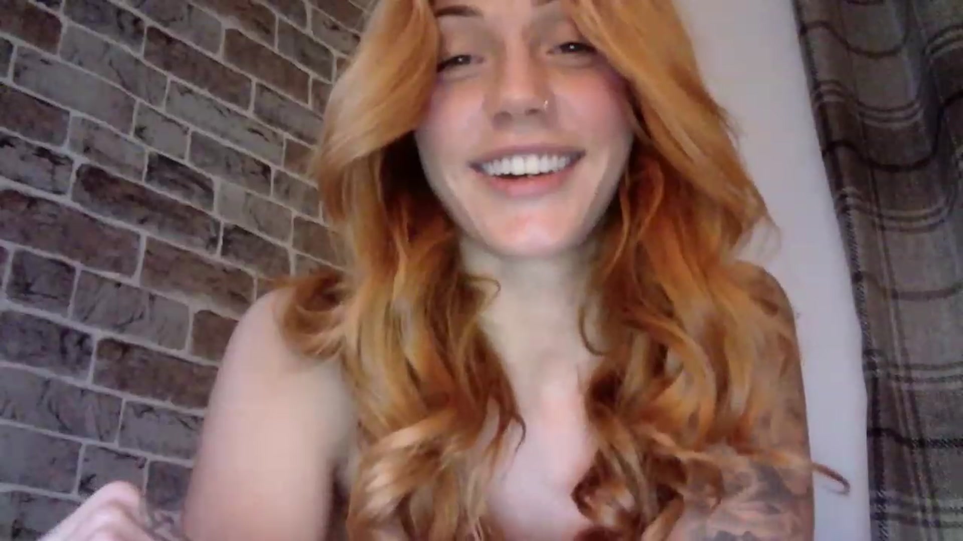 Gallery image thumbnail from MissRose2792's myfreecams stream on, 01/05/2023, 08:03 image 8 of 20