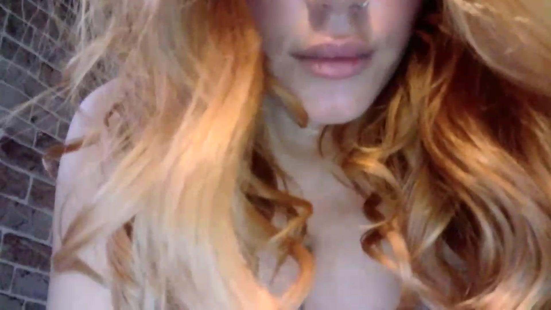 Gallery image thumbnail from MissRose2792's myfreecams stream on, 01/05/2023, 08:03 image 18 of 20