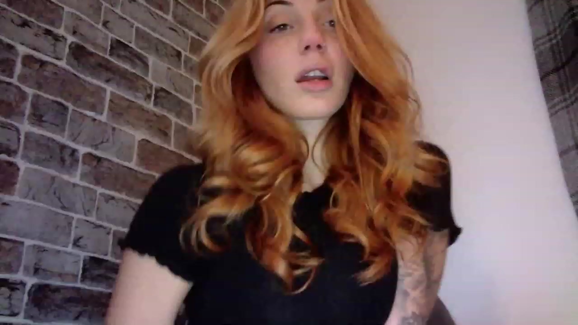 Gallery image thumbnail from MissRose2792's myfreecams stream on, 01/06/2023, 06:32 image 15 of 20