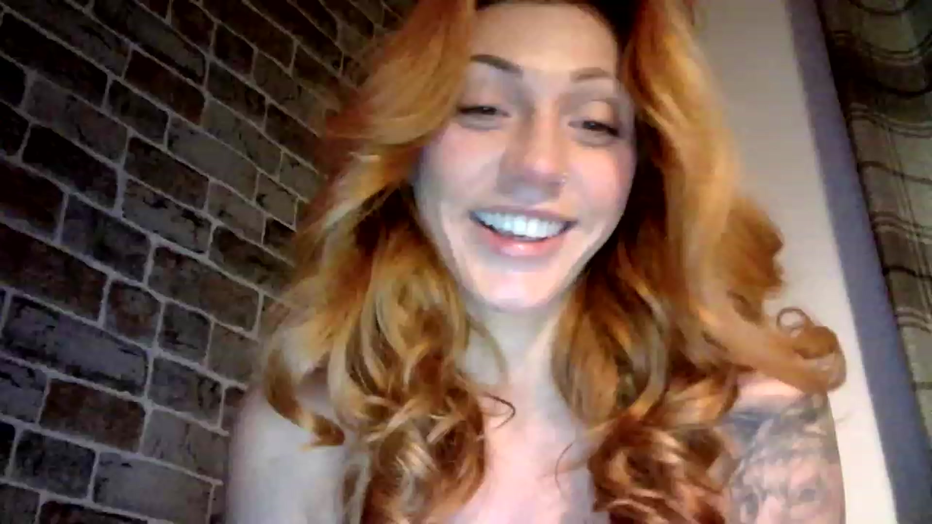 Gallery image thumbnail from MissRose2792's myfreecams stream on, 01/15/2023, 08:32 image 17 of 20