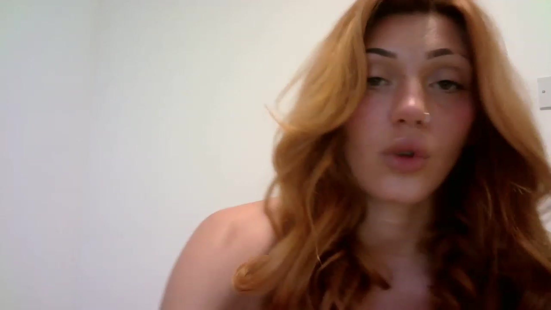 Gallery image thumbnail from MissRose2792's myfreecams stream on, 02/15/2023, 08:17 image 12 of 20