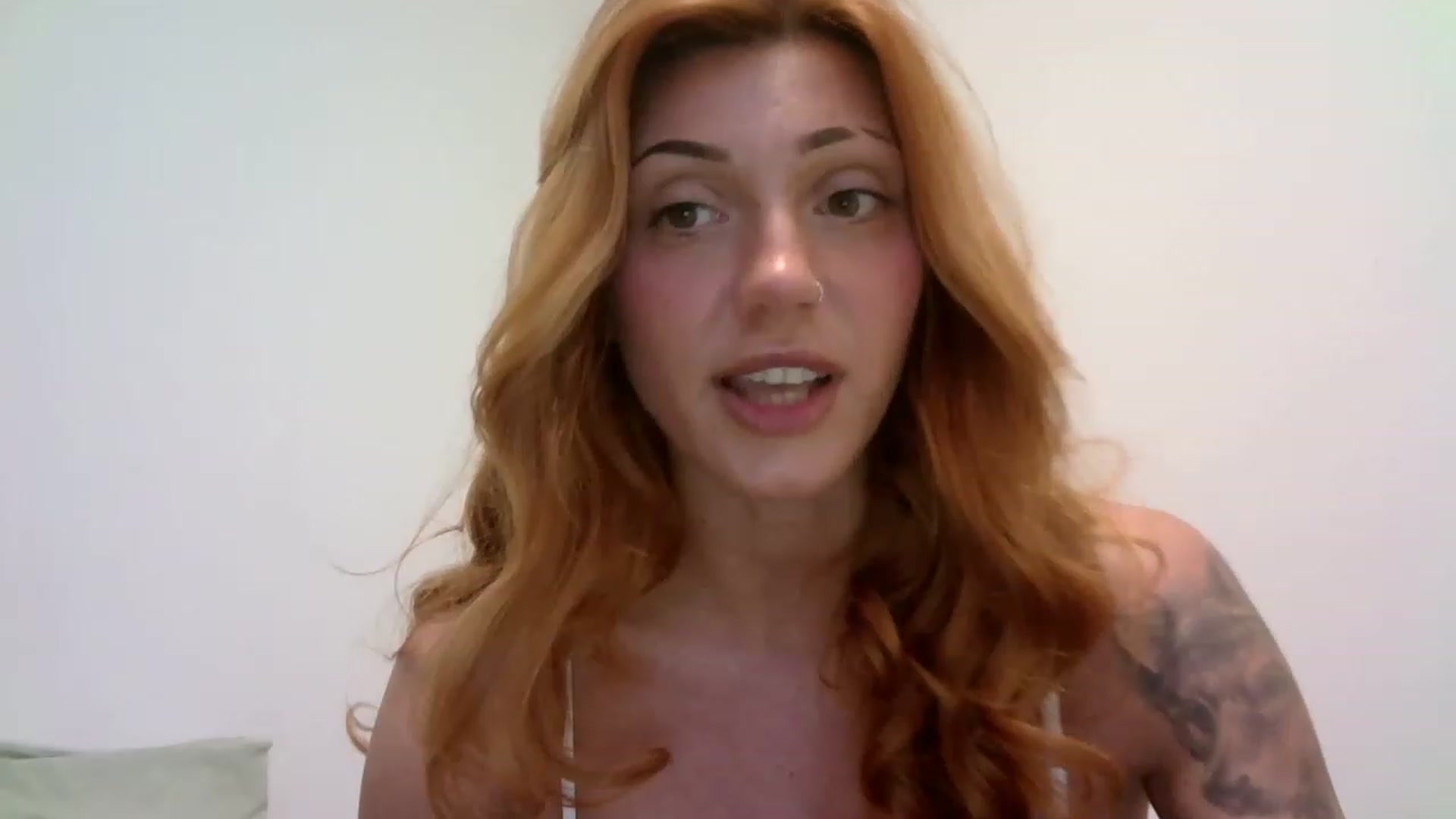 Gallery image thumbnail from MissRose2792's myfreecams stream on, 02/15/2023, 08:17 image 4 of 20