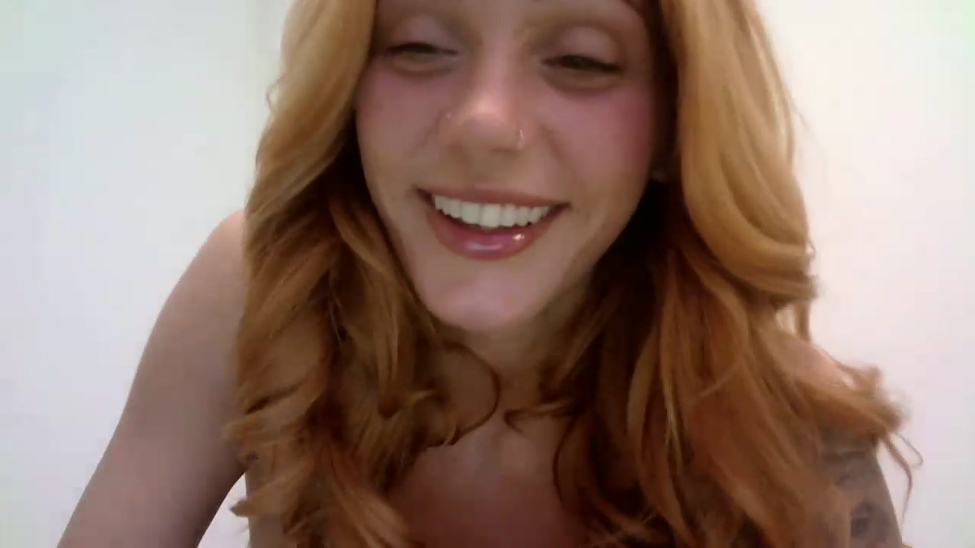 Gallery image thumbnail from MissRose2792's myfreecams stream on, 02/17/2023, 07:27 image 17 of 20